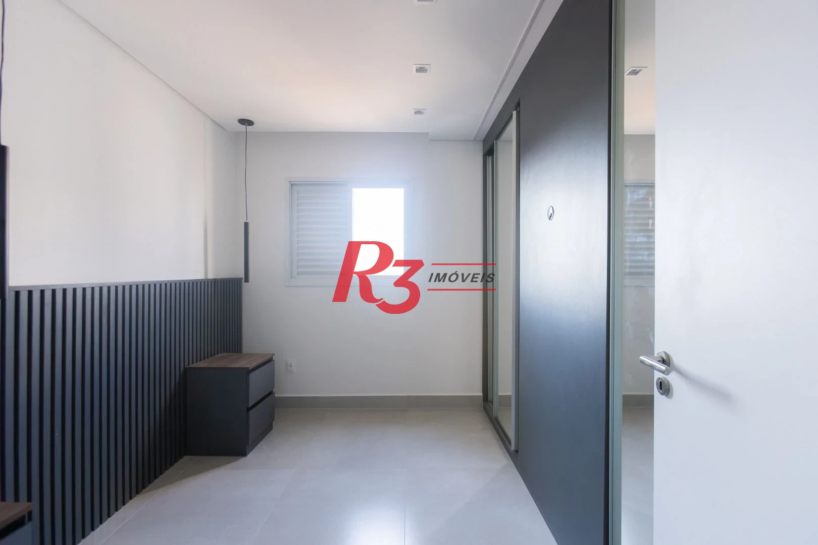 Apartamento com 2 dormitórios à venda, 56 m² por R$ 750.000,00 - Macuco - Santos/SP