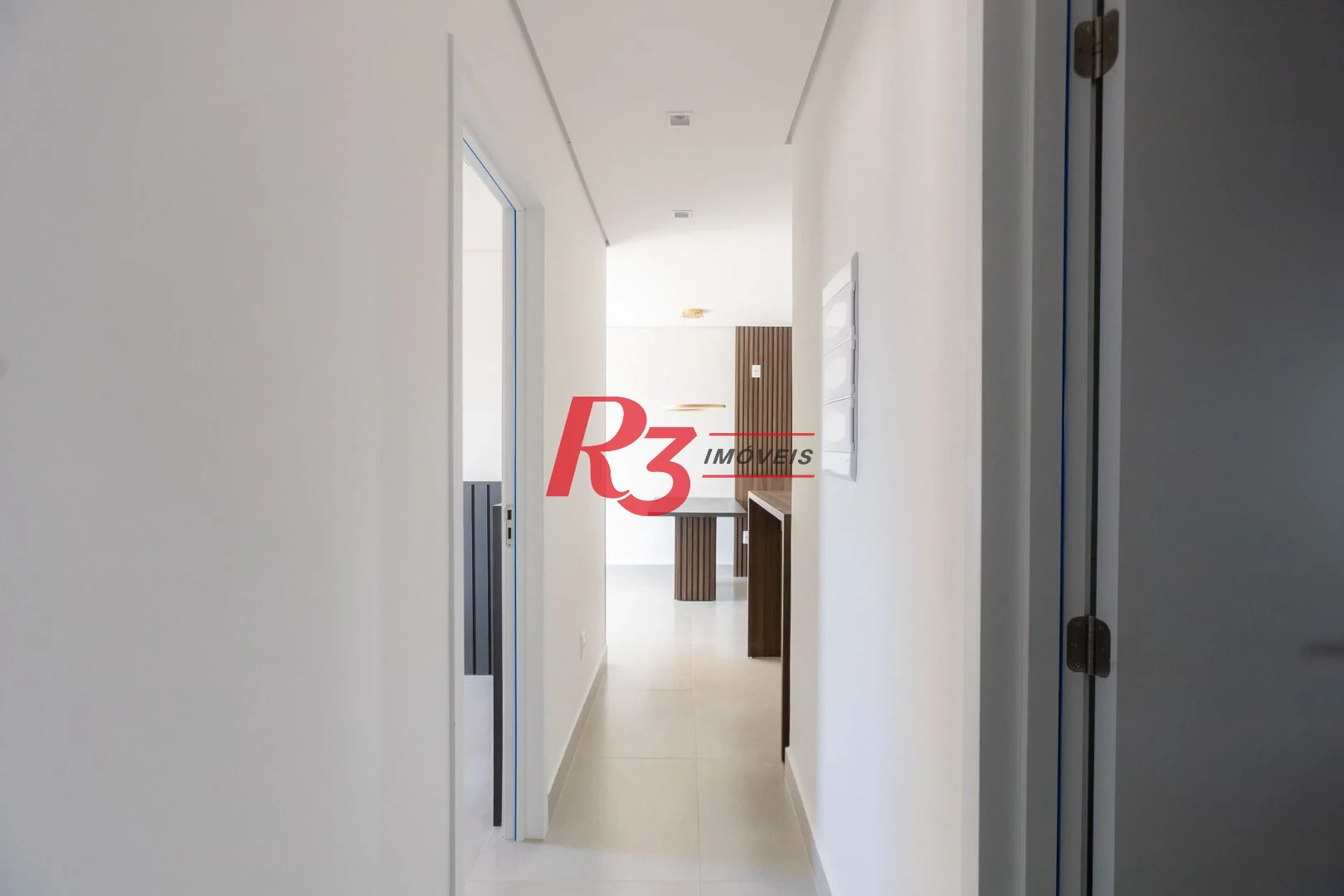 Apartamento com 2 dormitórios à venda, 56 m² por R$ 750.000,00 - Macuco - Santos/SP