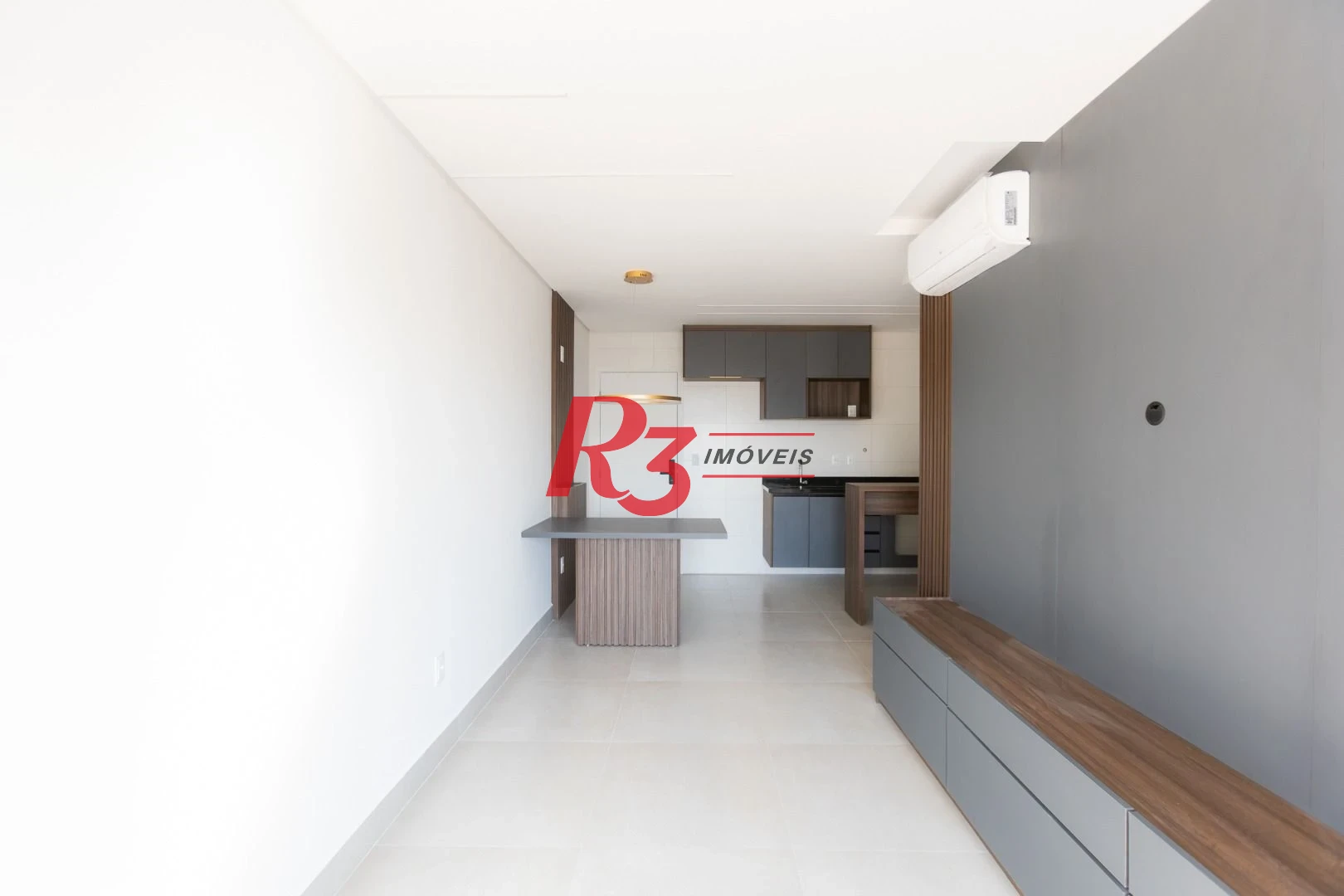Apartamento com 2 dormitórios à venda, 56 m² por R$ 750.000,00 - Macuco - Santos/SP