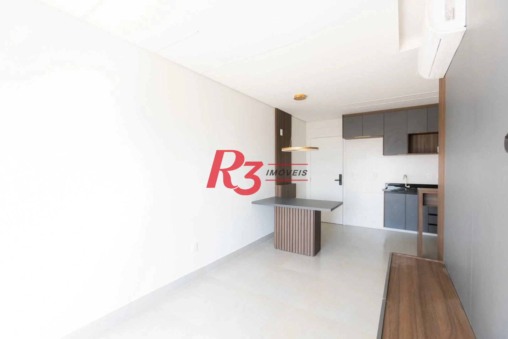 Apartamento com 2 dormitórios à venda, 56 m² por R$ 750.000,00 - Macuco - Santos/SP