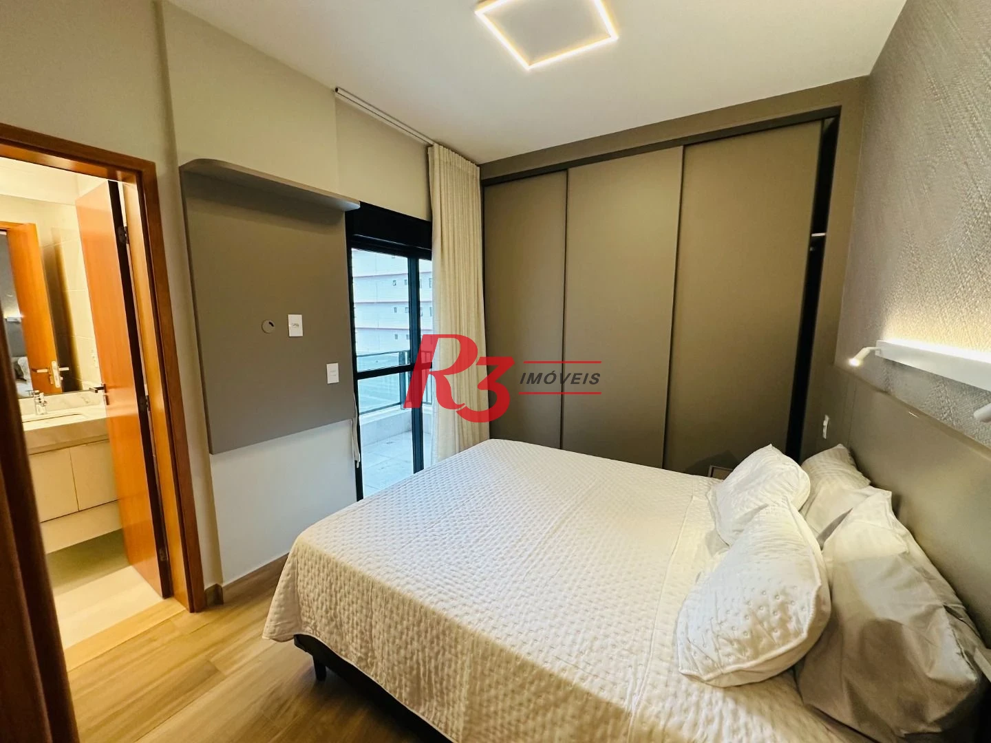 Apartamento com 1 dormitório à venda, 52 m² por R$ 890.000,00 - Aparecida - Santos/SP