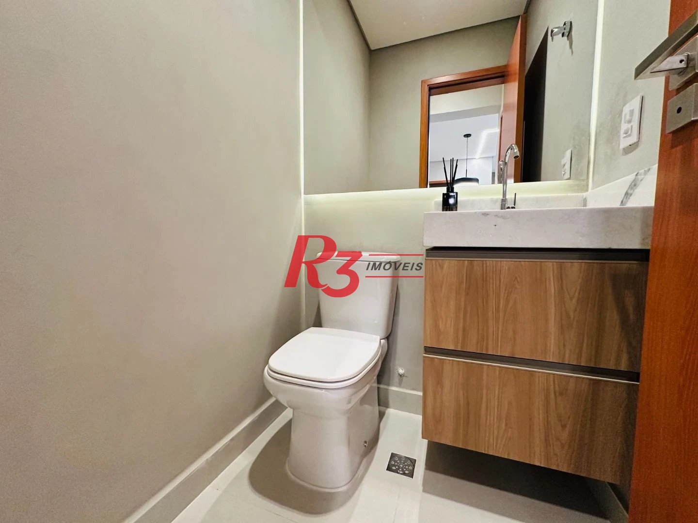 Apartamento com 1 dormitório à venda, 52 m² por R$ 890.000,00 - Aparecida - Santos/SP
