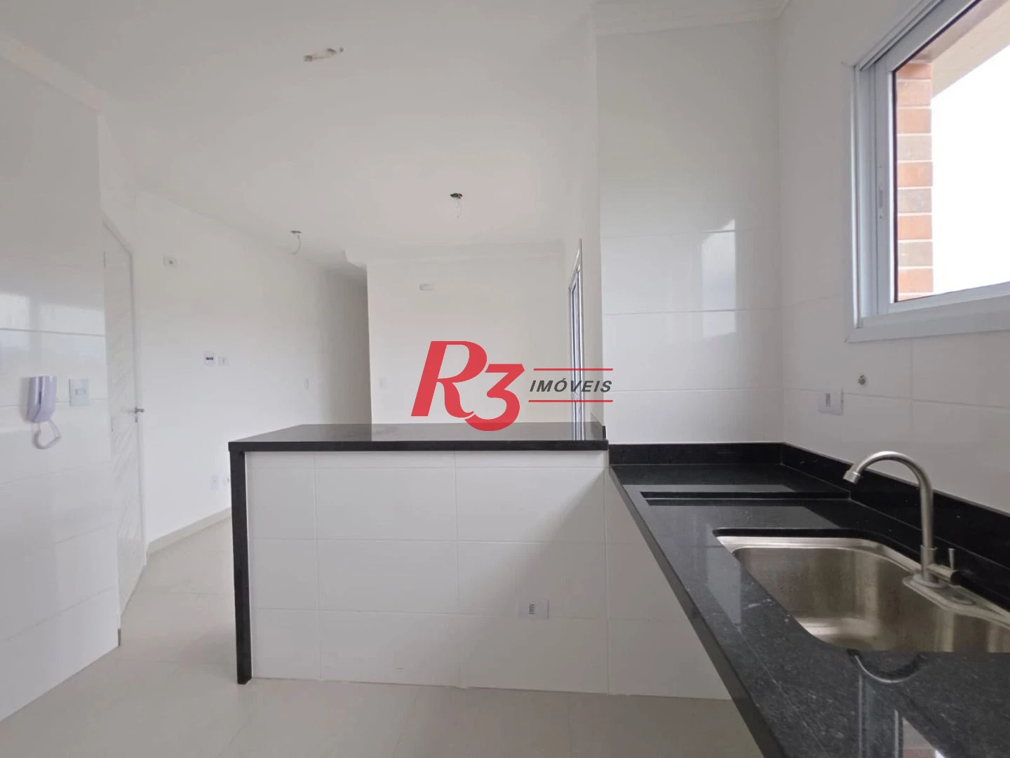 Apartamento com 2 dormitórios à venda, 62 m² por R$ 510.000,00 - Centro - São Vicente/SP