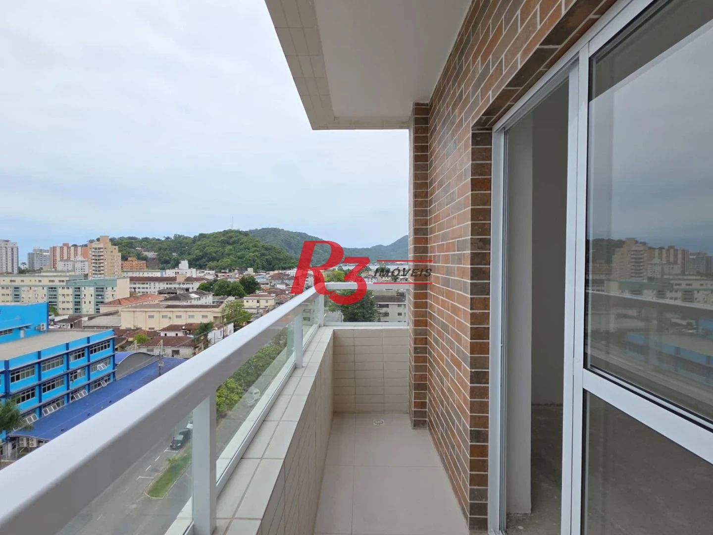 Apartamento com 2 dormitórios à venda, 62 m² por R$ 510.000,00 - Centro - São Vicente/SP