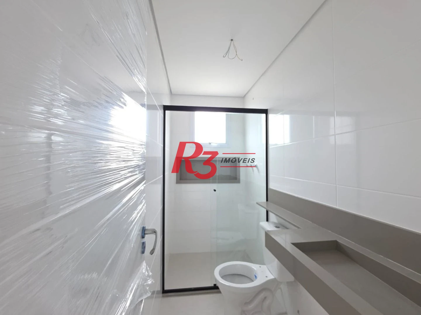 Apartamento com 2 dormitórios à venda, 62 m² por R$ 510.000,00 - Centro - São Vicente/SP