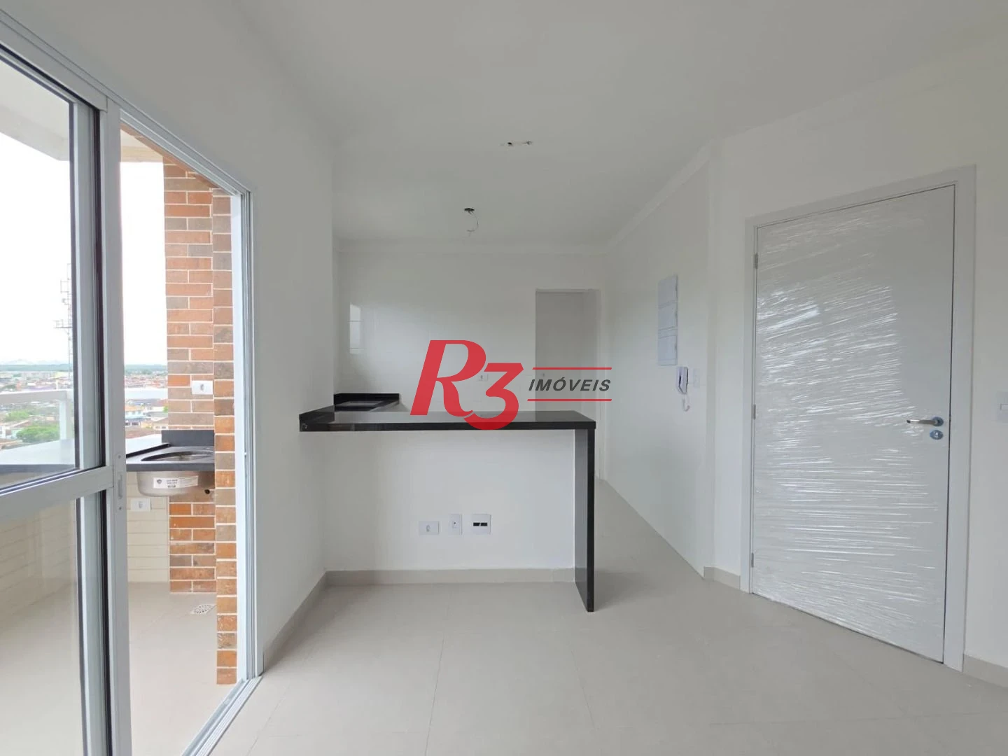 Apartamento com 2 dormitórios à venda, 62 m² por R$ 510.000,00 - Centro - São Vicente/SP