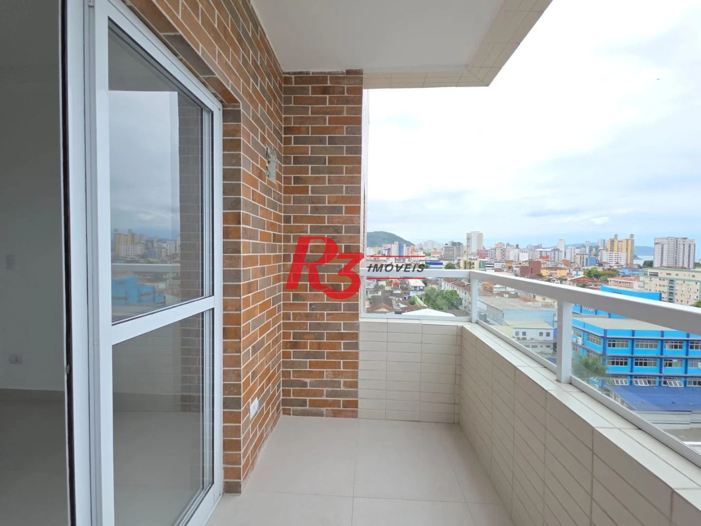 Apartamento com 2 dormitórios à venda, 62 m² por R$ 510.000,00 - Centro - São Vicente/SP