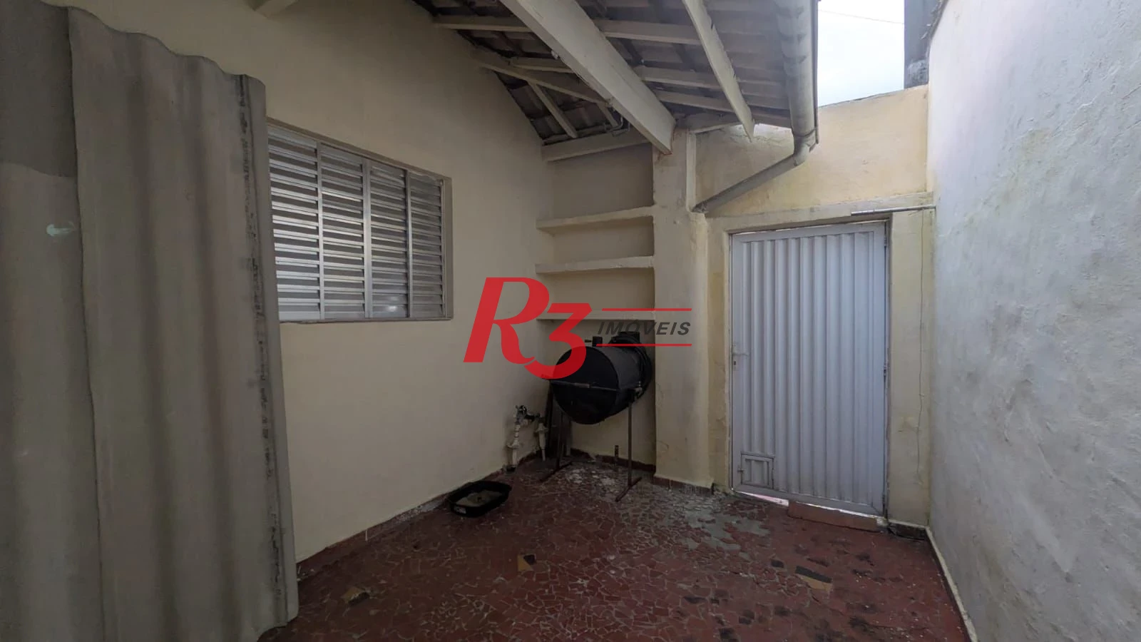 Casa com 2 dormitórios à venda, 75 m² por R$ 450.000,00 - Vila Matias - Santos/SP