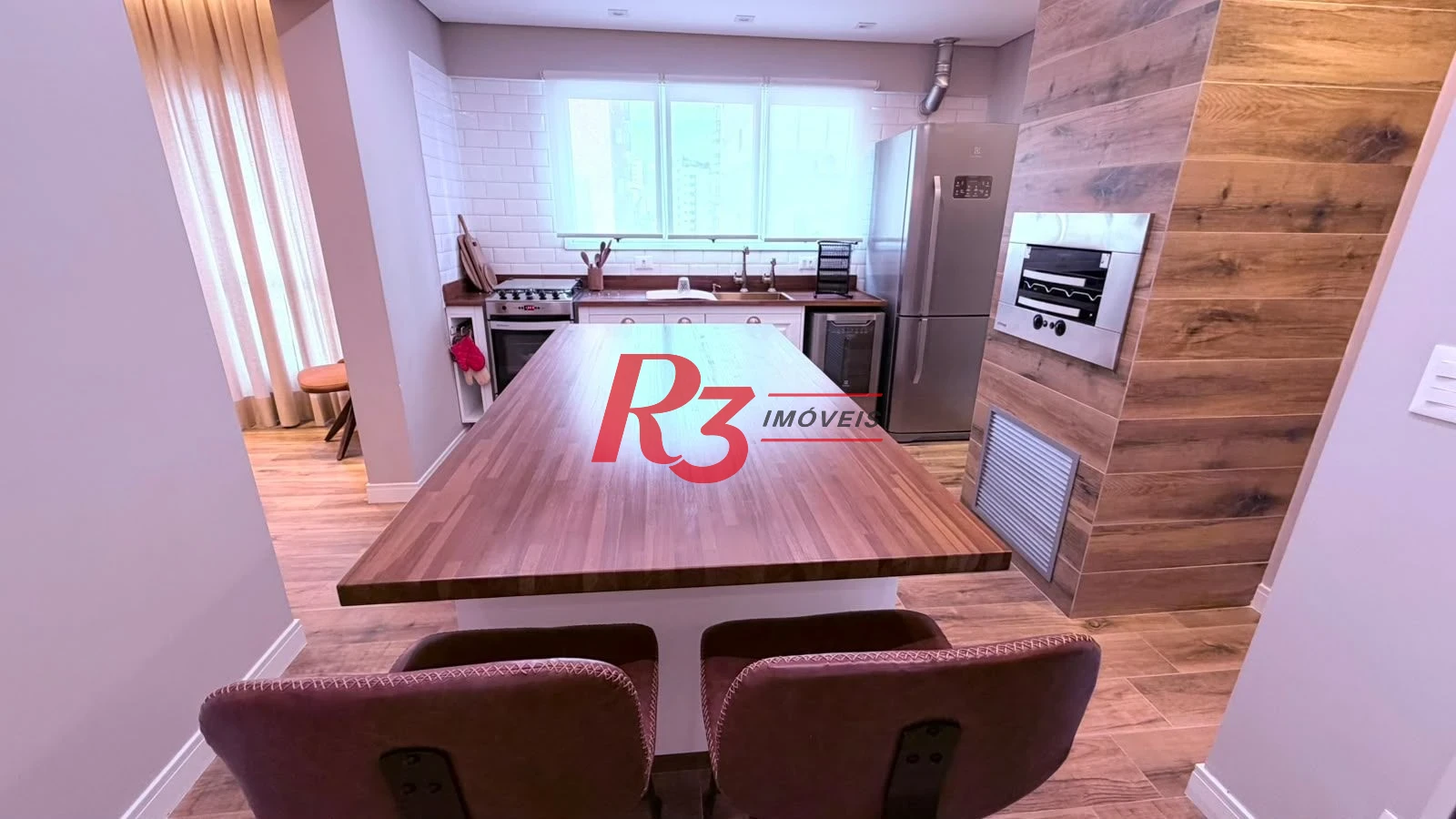 Apartamento com 4 dormitórios à venda, 133 m² por R$ 2.200.000,00 - Boqueirão - Santos/SP