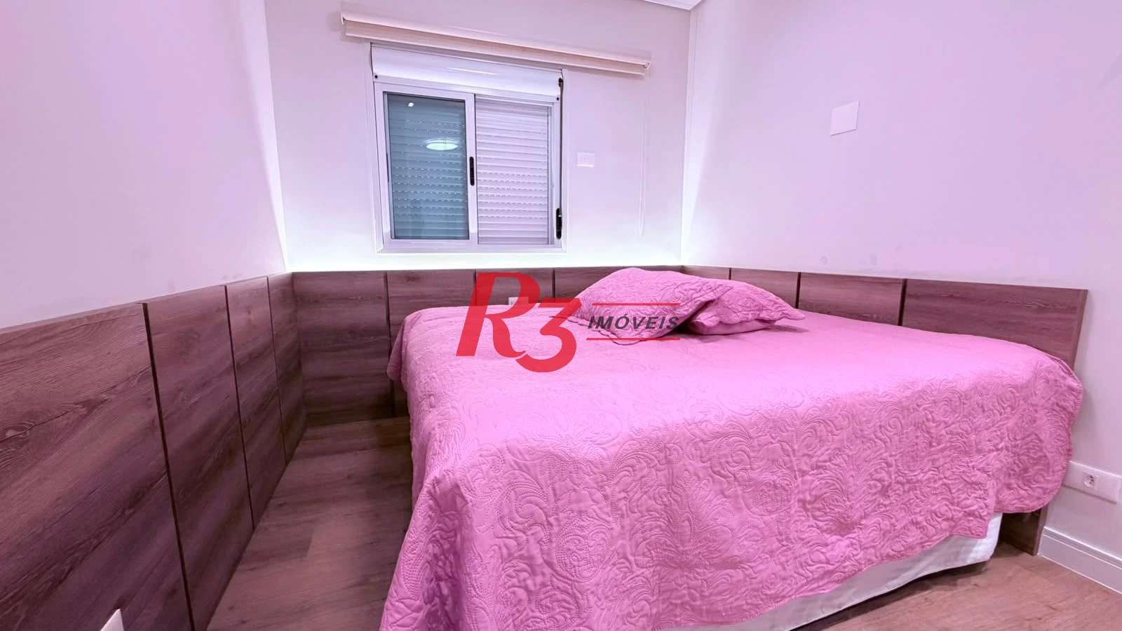Apartamento com 4 dormitórios à venda, 133 m² por R$ 2.200.000,00 - Boqueirão - Santos/SP