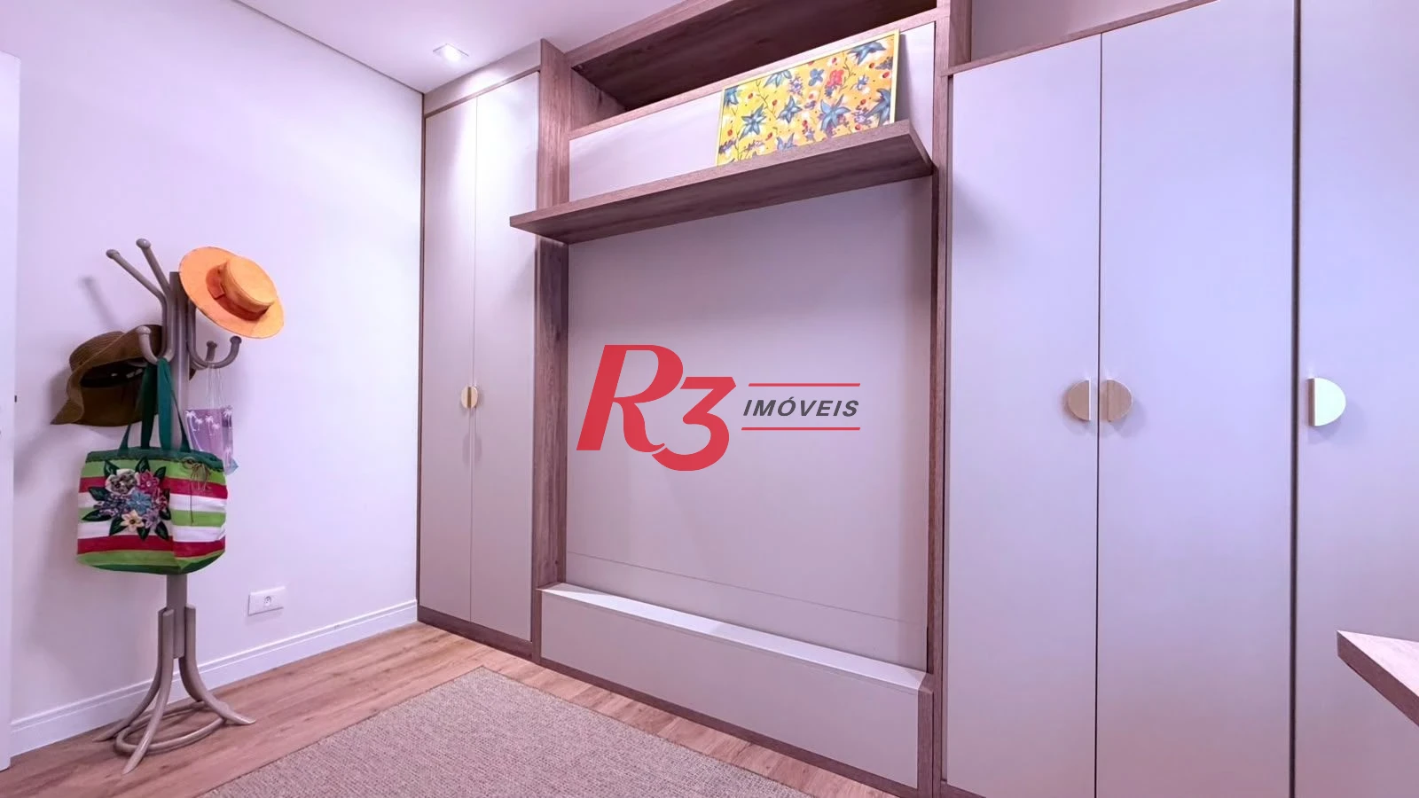 Apartamento com 4 dormitórios à venda, 133 m² por R$ 2.200.000,00 - Boqueirão - Santos/SP