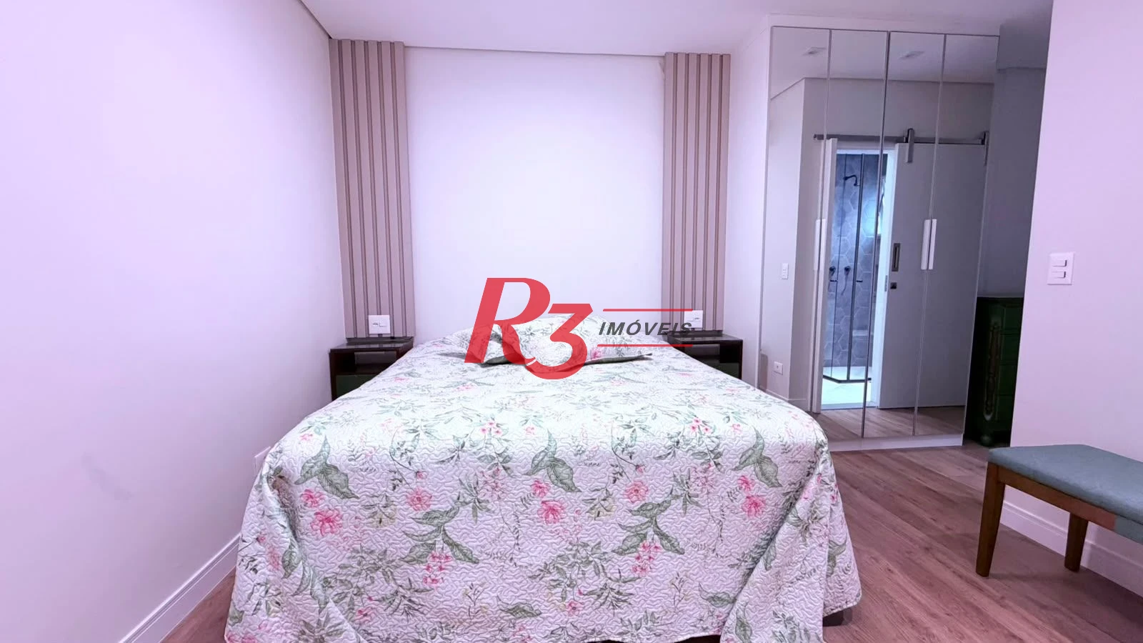 Apartamento com 4 dormitórios à venda, 133 m² por R$ 2.200.000,00 - Boqueirão - Santos/SP