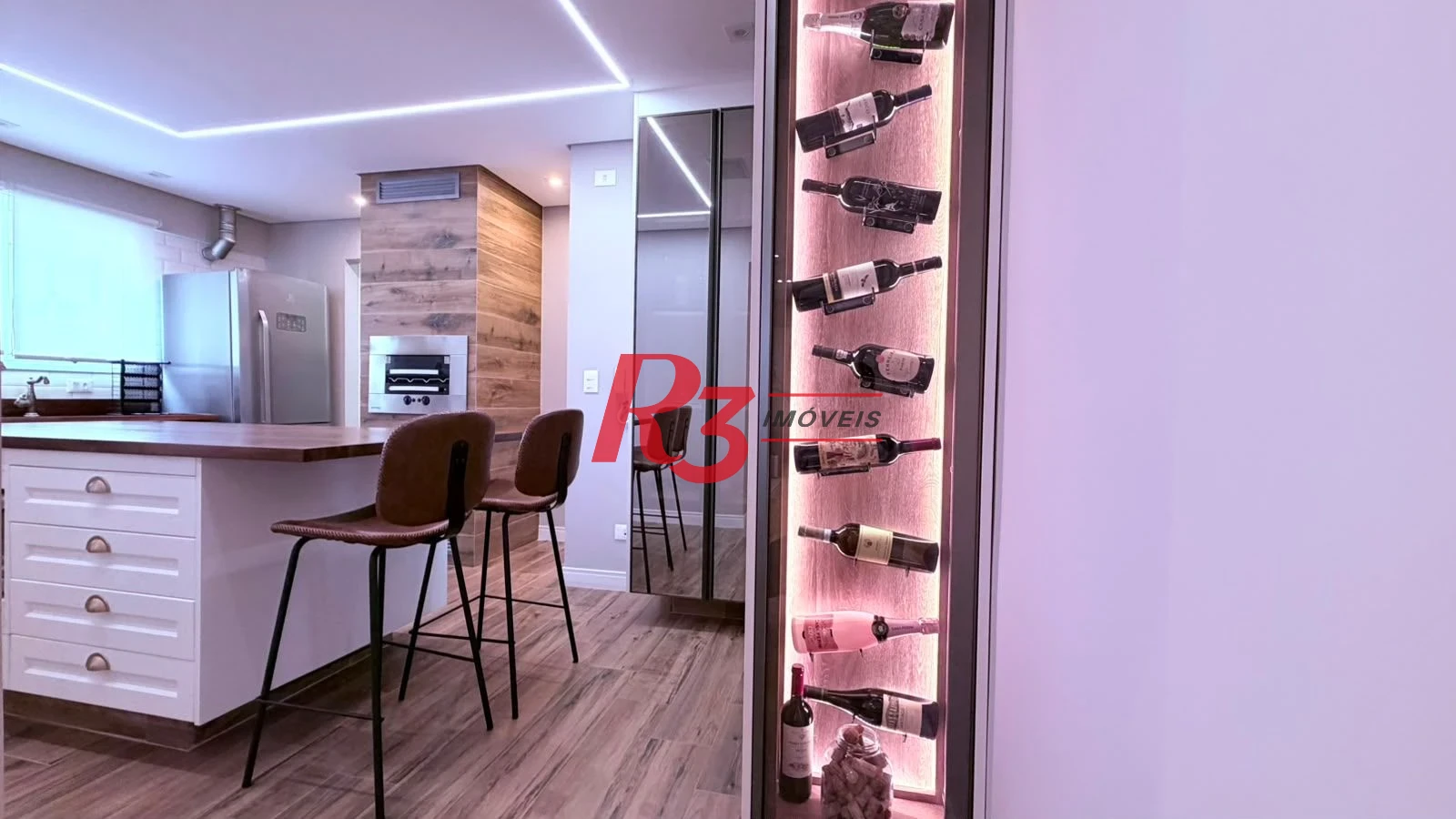 Apartamento com 4 dormitórios à venda, 133 m² por R$ 2.200.000,00 - Boqueirão - Santos/SP