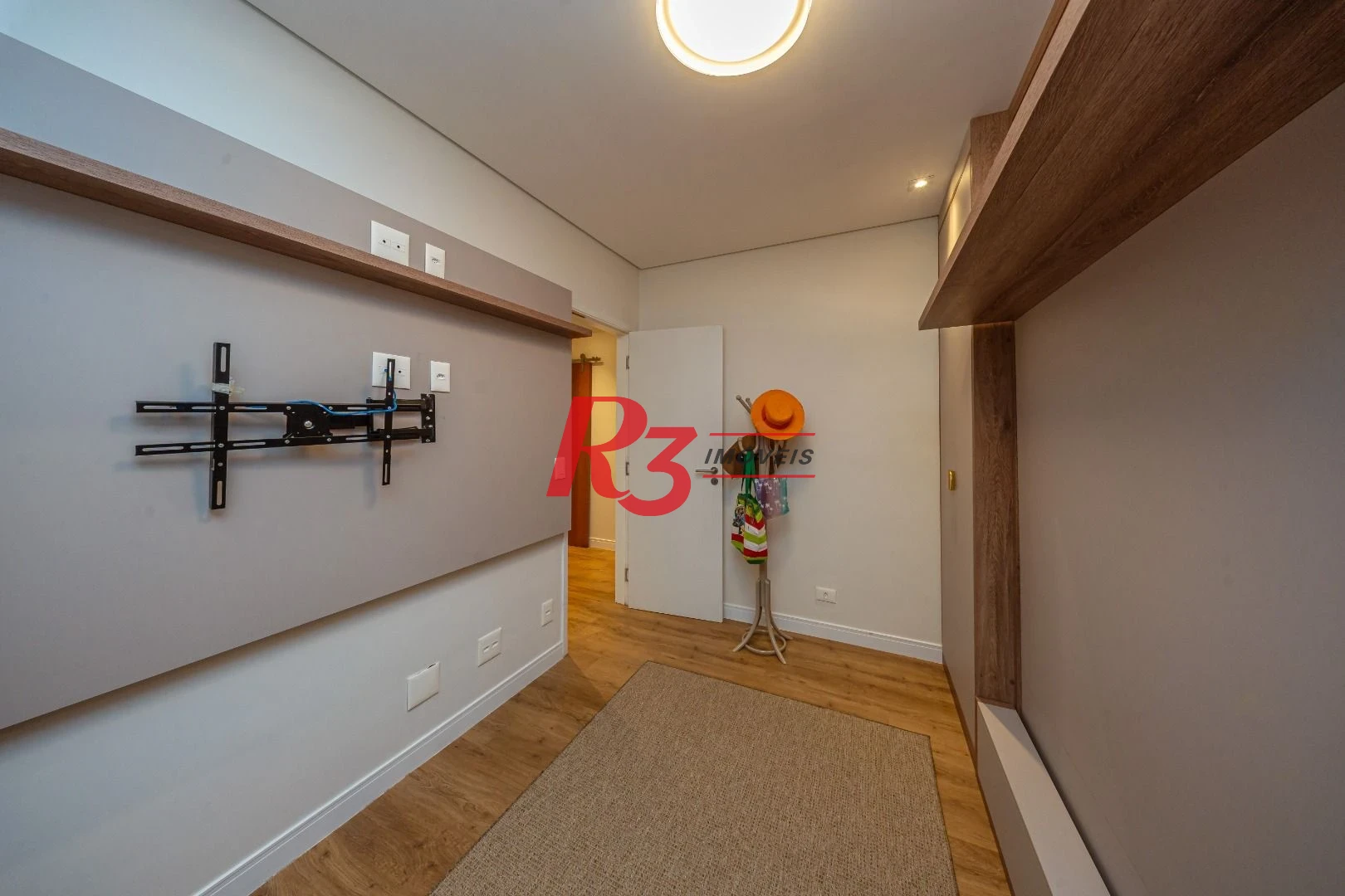 Apartamento com 4 dormitórios à venda, 133 m² por R$ 2.200.000,00 - Boqueirão - Santos/SP