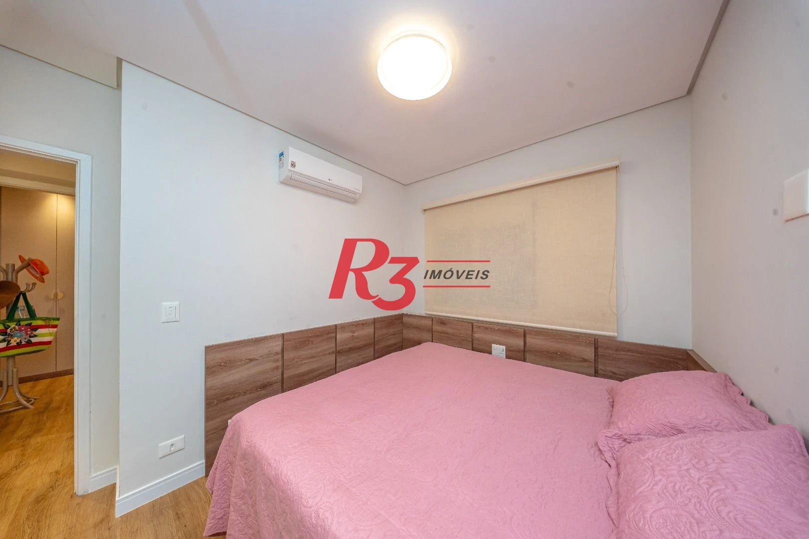 Apartamento com 4 dormitórios à venda, 133 m² por R$ 2.200.000,00 - Boqueirão - Santos/SP