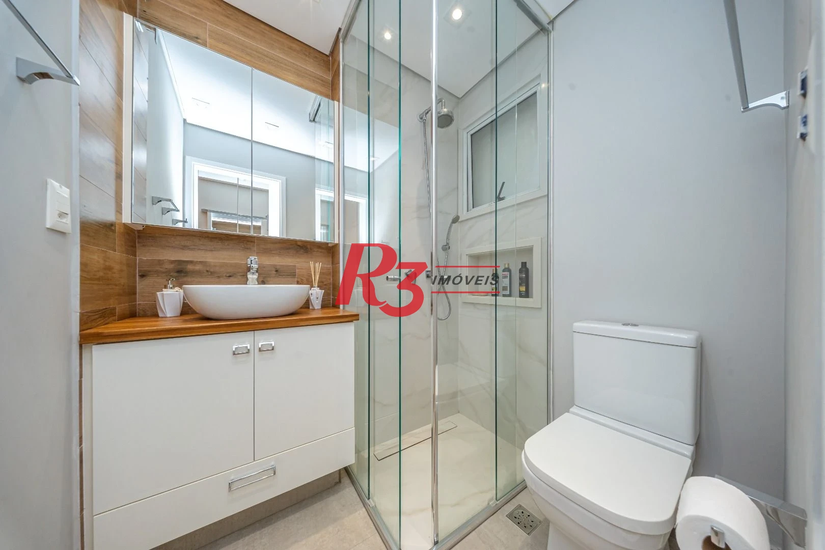 Apartamento com 4 dormitórios à venda, 133 m² por R$ 2.200.000,00 - Boqueirão - Santos/SP