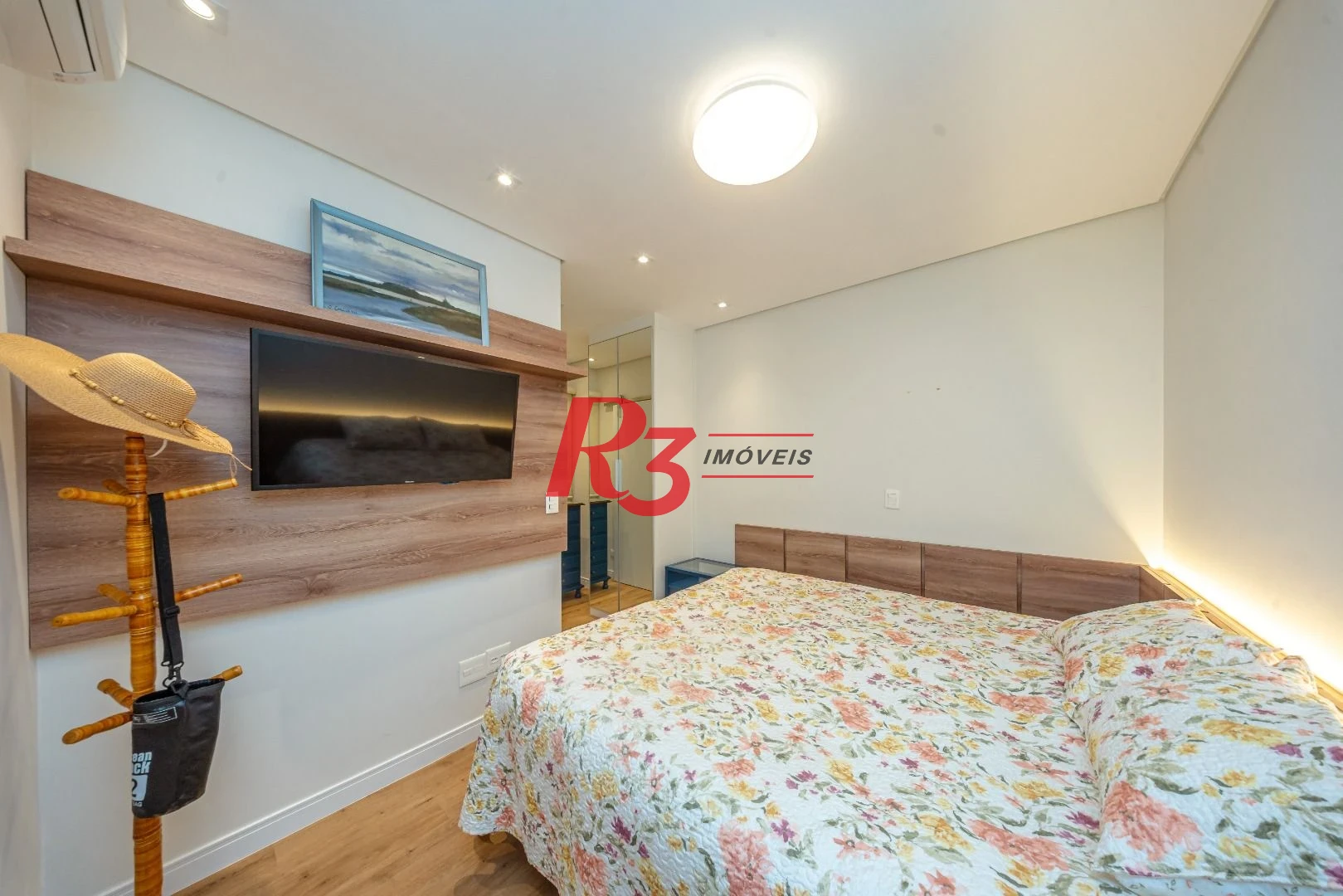 Apartamento com 4 dormitórios à venda, 133 m² por R$ 2.200.000,00 - Boqueirão - Santos/SP