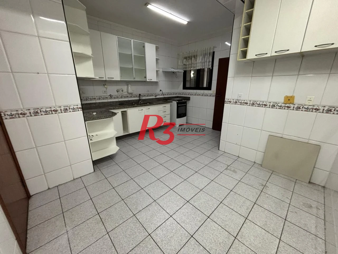 Apartamento com 2 dormitórios para alugar, 107 m² por R$ 6.000,00/mês - Aparecida - Santos/SP