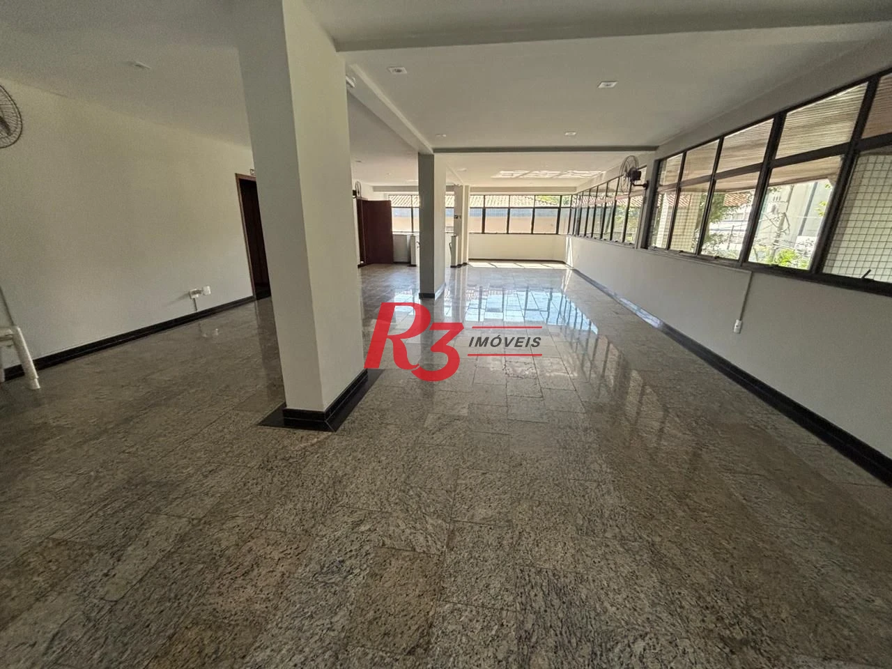Apartamento com 2 dormitórios para alugar, 107 m² por R$ 6.000,00/mês - Aparecida - Santos/SP