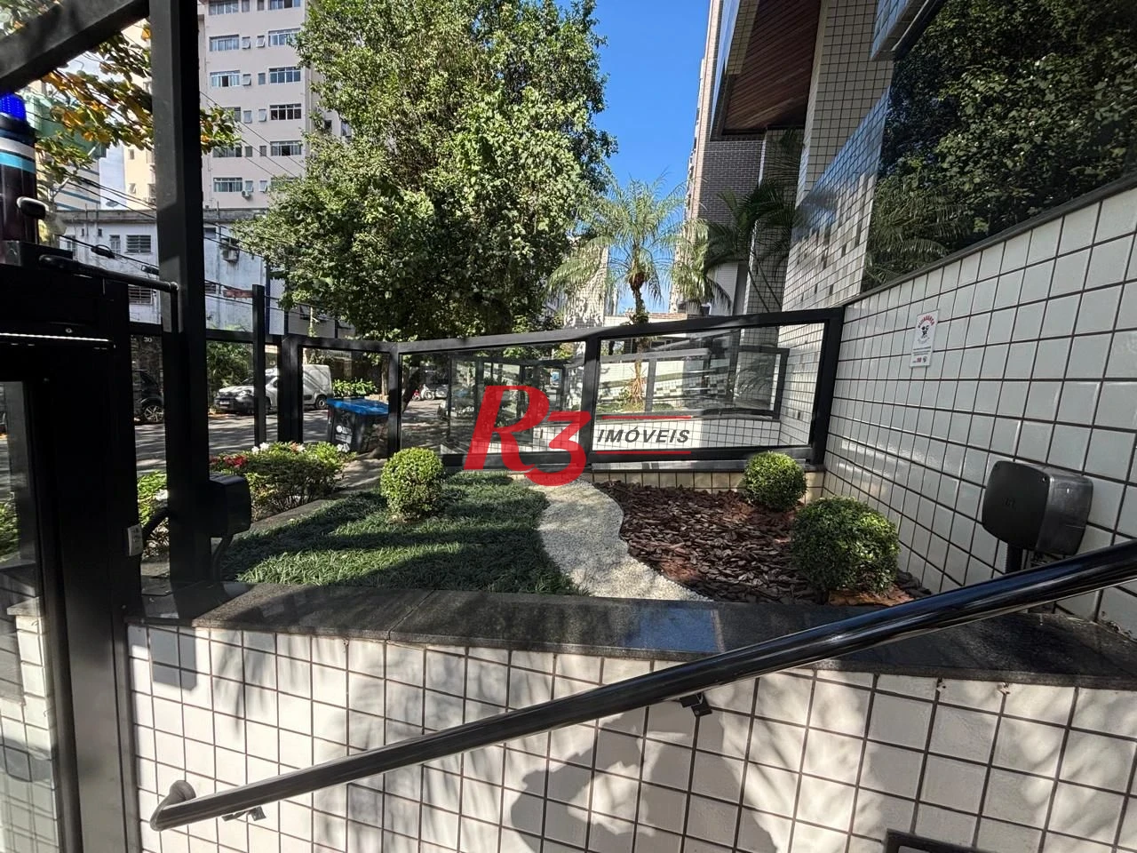 Apartamento com 2 dormitórios para alugar, 107 m² por R$ 6.000,00/mês - Aparecida - Santos/SP