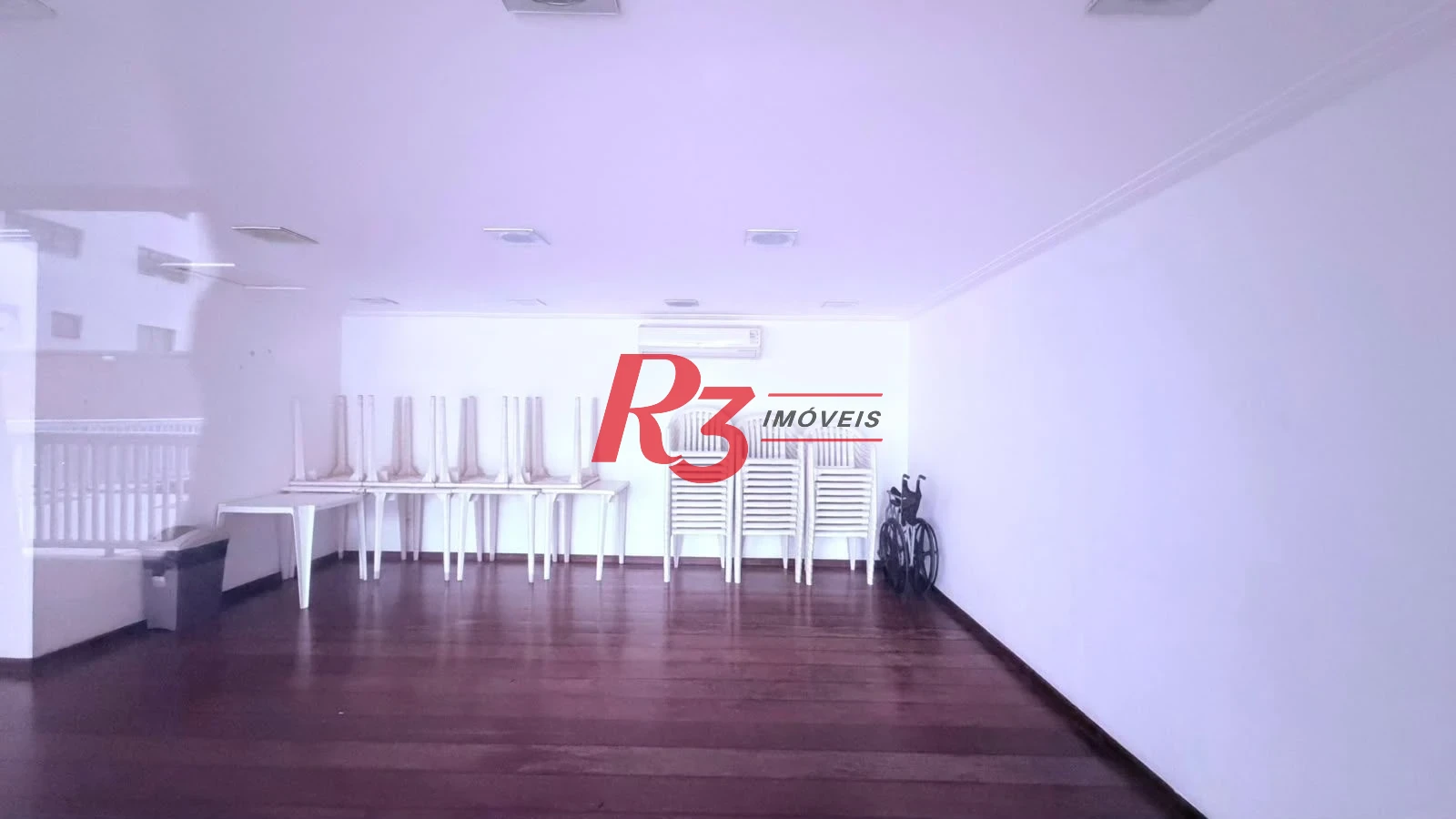 Apartamento com 2 dormitórios para alugar, 99 m² por R$ 6.000,00/mês - Boqueirão - Santos/SP