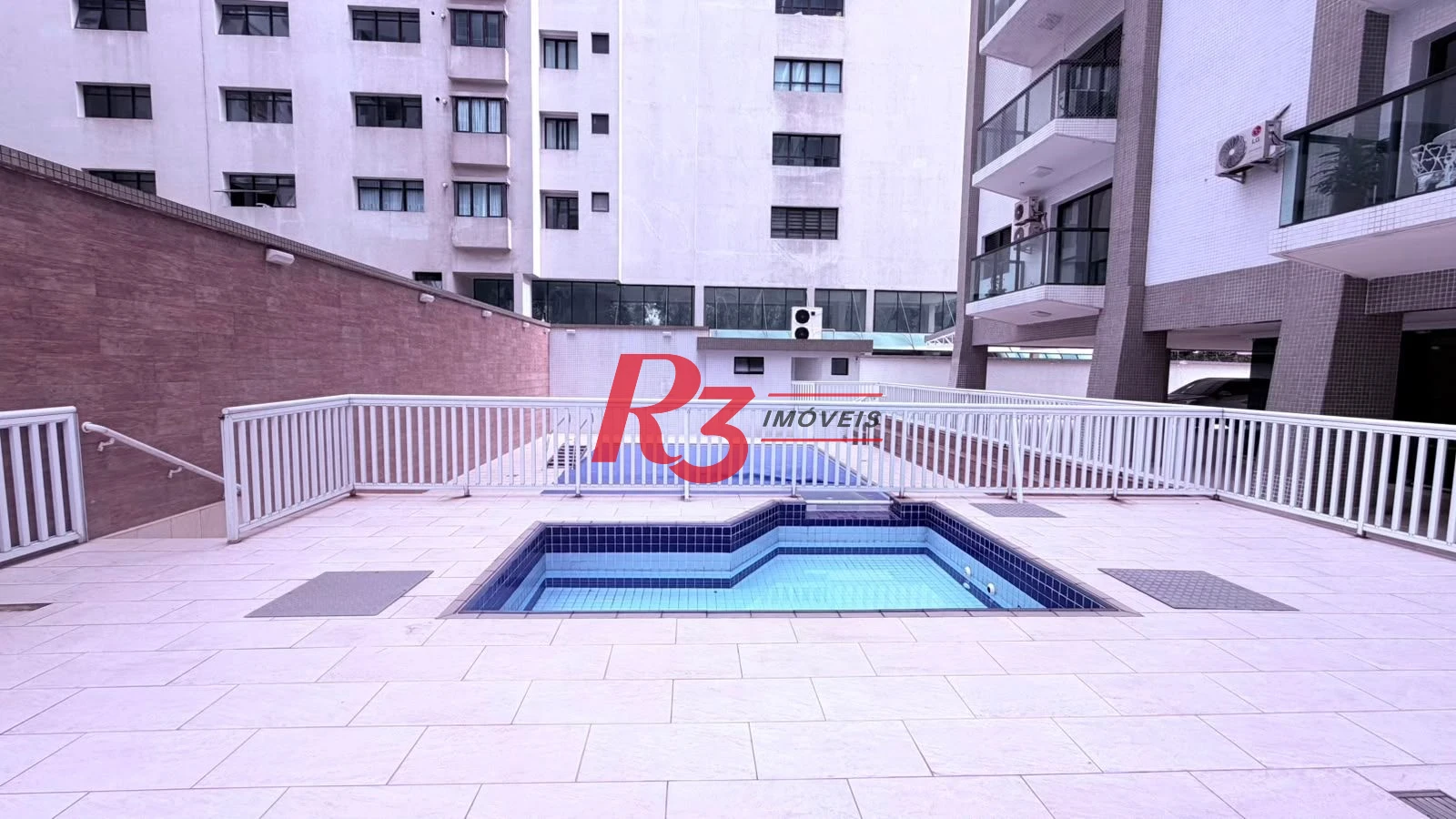 Apartamento com 2 dormitórios para alugar, 99 m² por R$ 6.000,00/mês - Boqueirão - Santos/SP