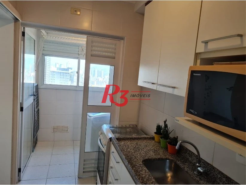 Apartamento com 2 dormitórios à venda, 68 m² por R$ 780.000,00 - Gonzaga - Santos/SP
