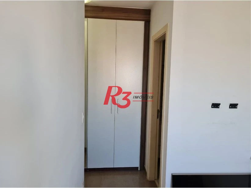 Apartamento com 2 dormitórios à venda, 68 m² por R$ 780.000,00 - Gonzaga - Santos/SP
