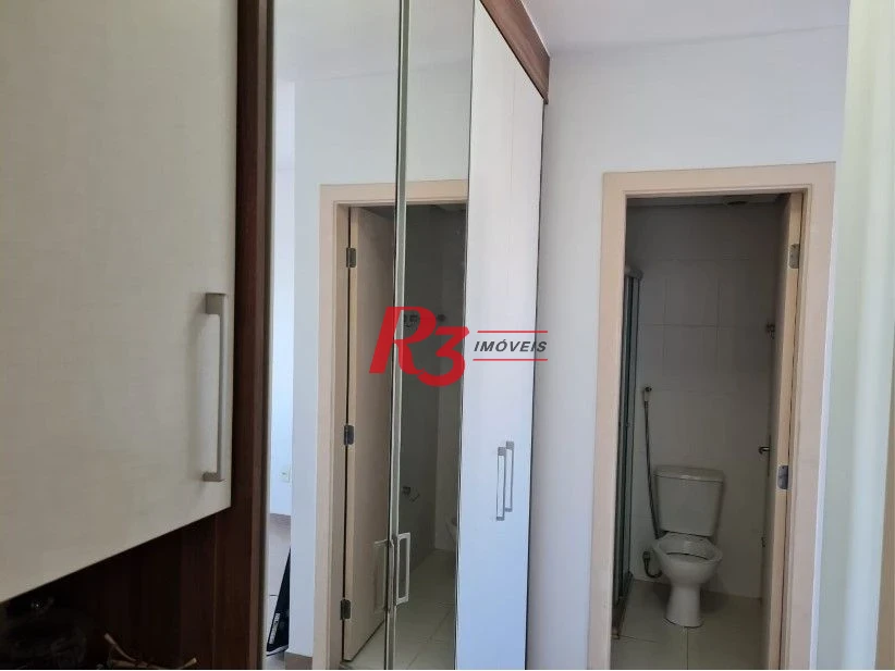 Apartamento com 2 dormitórios à venda, 68 m² por R$ 780.000,00 - Gonzaga - Santos/SP