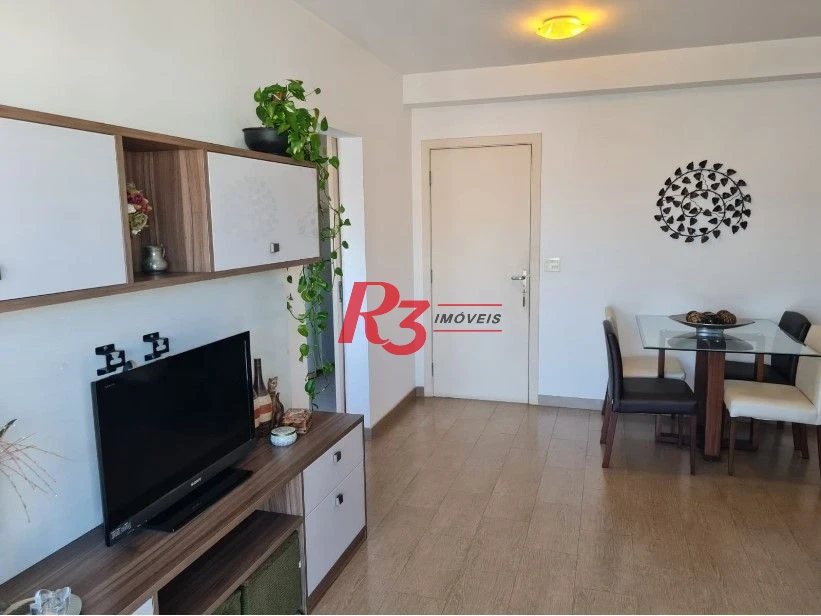 Apartamento com 2 dormitórios à venda, 68 m² por R$ 780.000,00 - Gonzaga - Santos/SP