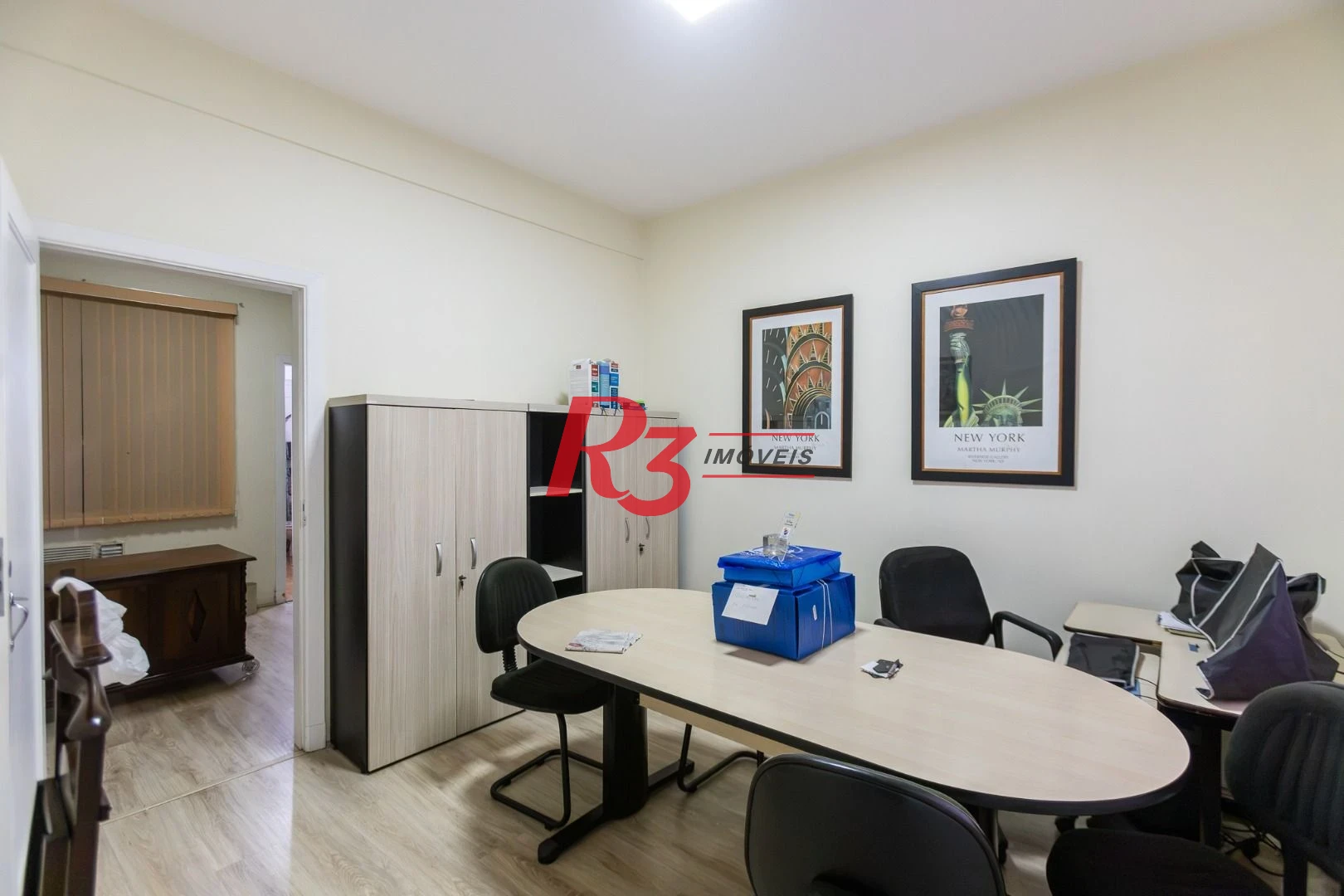 Sala à venda, 70 m² por R$ 330.000,00 - Centro - Santos/SP