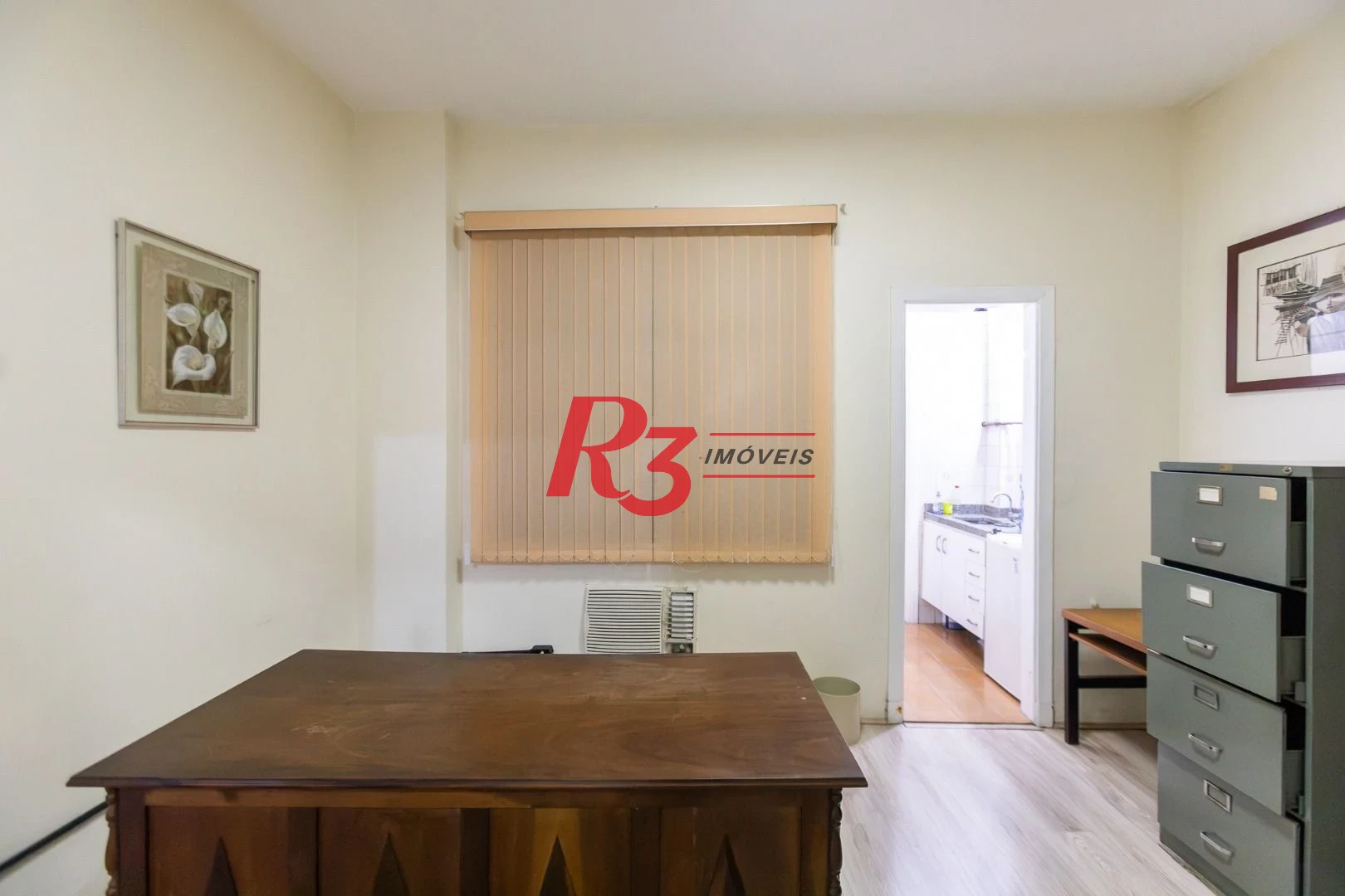 Sala à venda, 70 m² por R$ 330.000,00 - Centro - Santos/SP