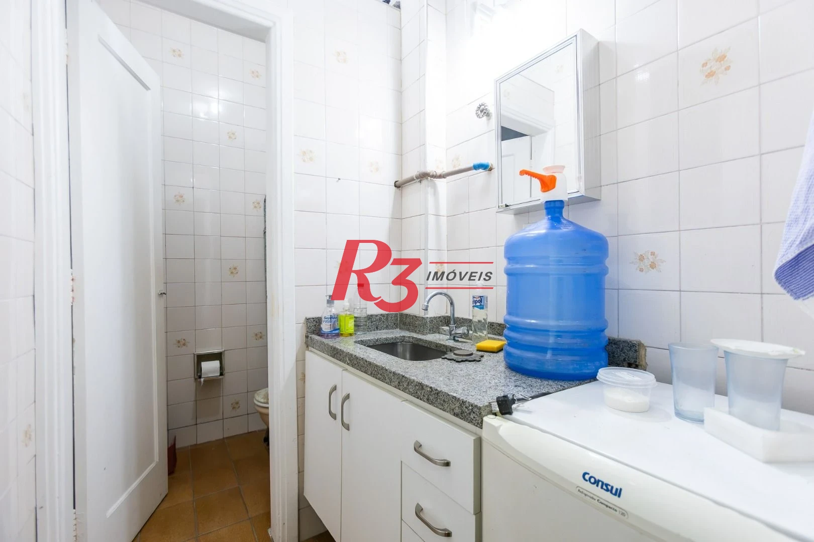 Sala à venda, 70 m² por R$ 330.000,00 - Centro - Santos/SP