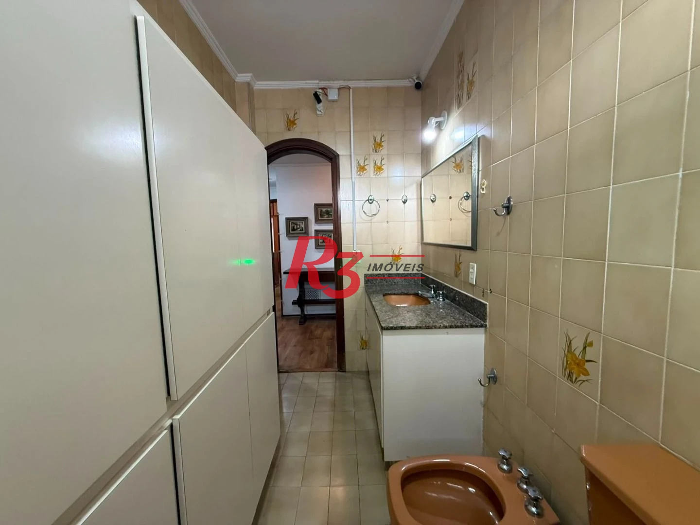 Apartamento com 3 dormitórios à venda, 159 m² por R$ 950.000,00 - Boqueirão - Santos/SP