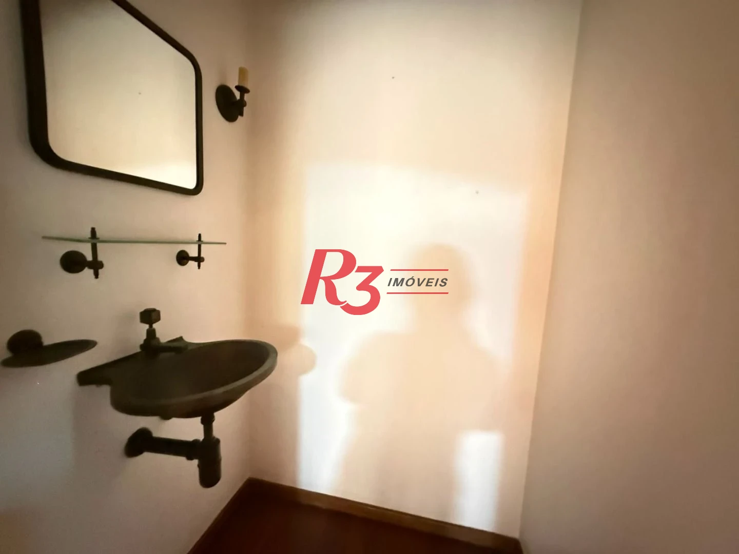 Apartamento com 3 dormitórios à venda, 159 m² por R$ 950.000,00 - Boqueirão - Santos/SP