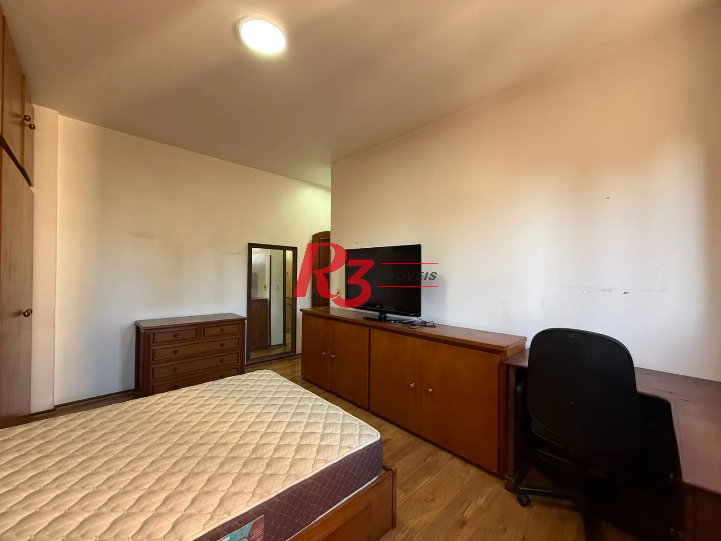Apartamento com 3 dormitórios à venda, 159 m² por R$ 950.000,00 - Boqueirão - Santos/SP