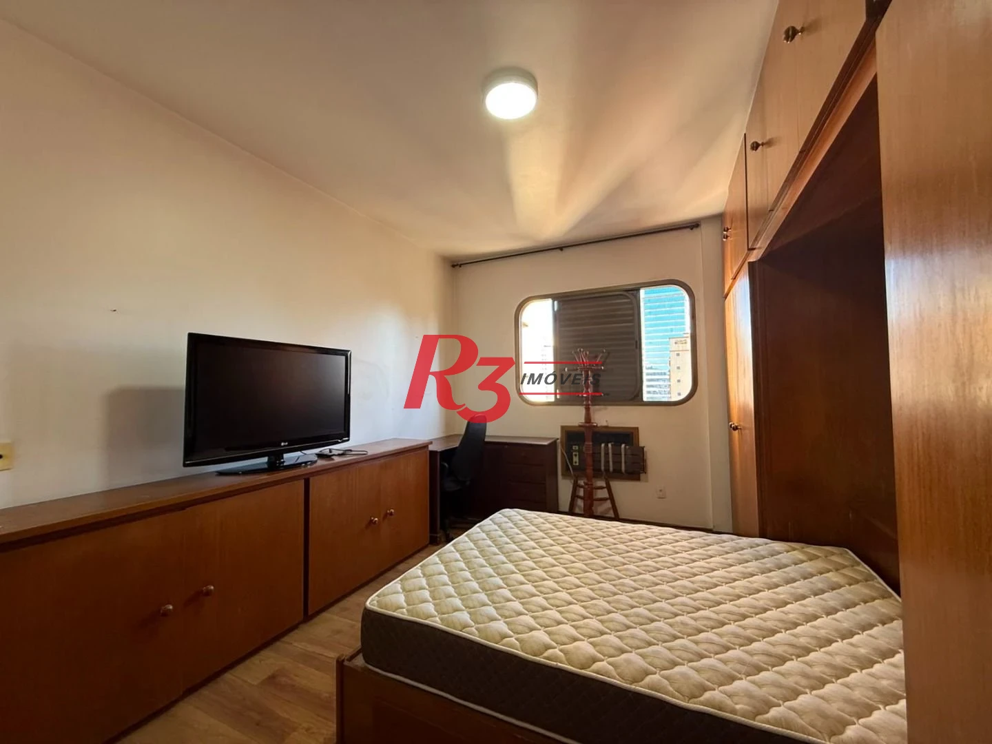 Apartamento com 3 dormitórios à venda, 159 m² por R$ 950.000,00 - Boqueirão - Santos/SP