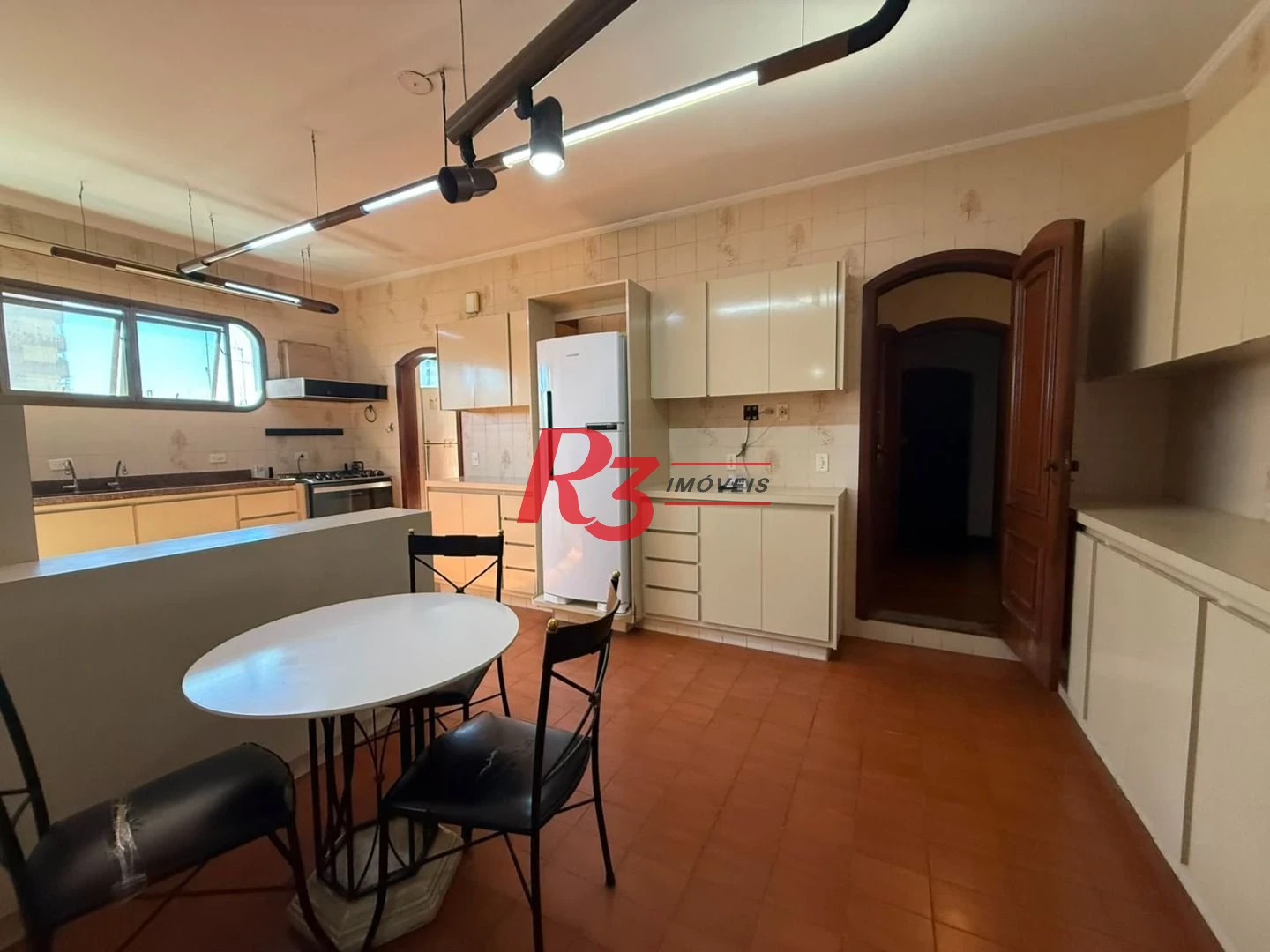 Apartamento com 3 dormitórios à venda, 159 m² por R$ 950.000,00 - Boqueirão - Santos/SP