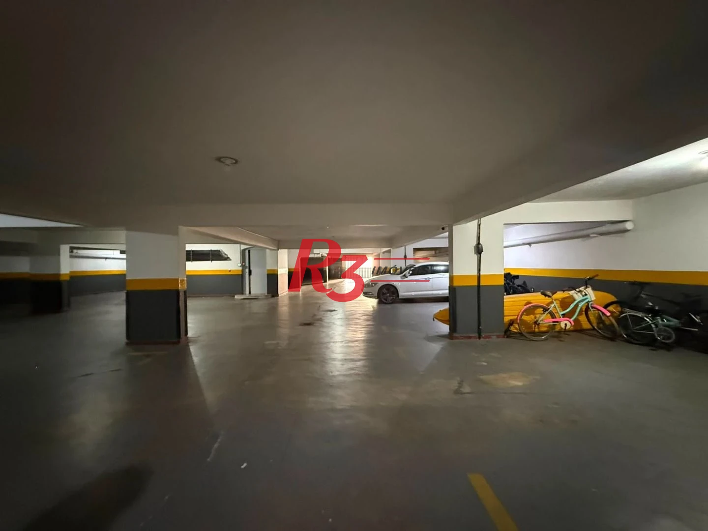 Apartamento com 3 dormitórios à venda, 159 m² por R$ 950.000,00 - Boqueirão - Santos/SP