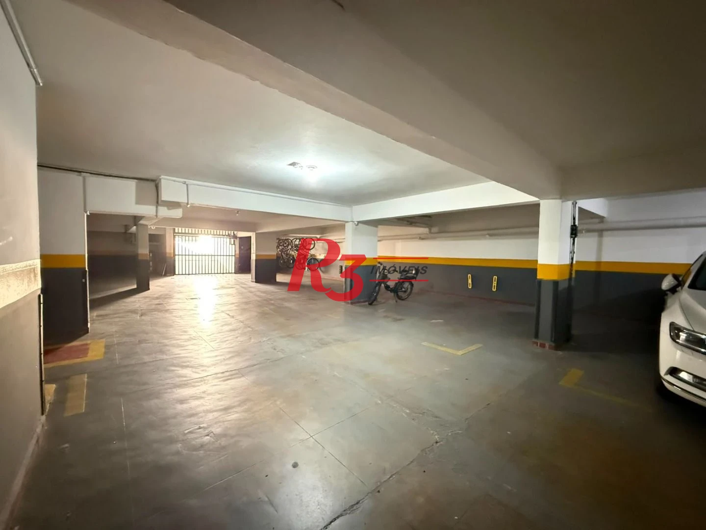 Apartamento com 3 dormitórios à venda, 159 m² por R$ 950.000,00 - Boqueirão - Santos/SP
