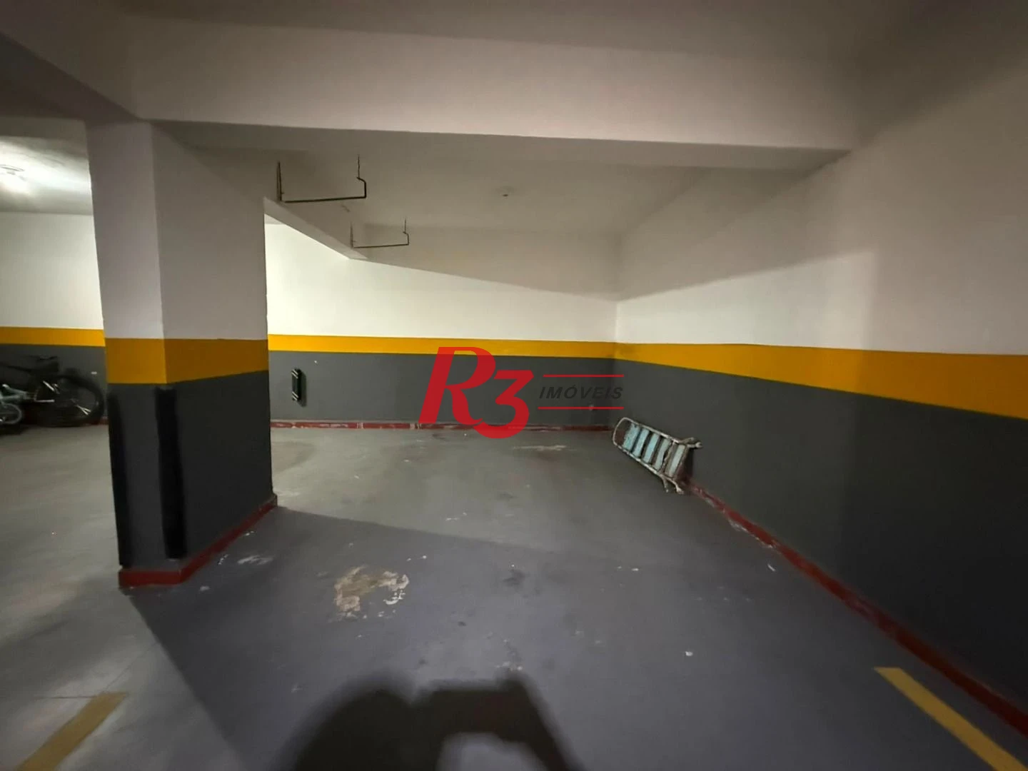 Apartamento com 3 dormitórios à venda, 159 m² por R$ 950.000,00 - Boqueirão - Santos/SP
