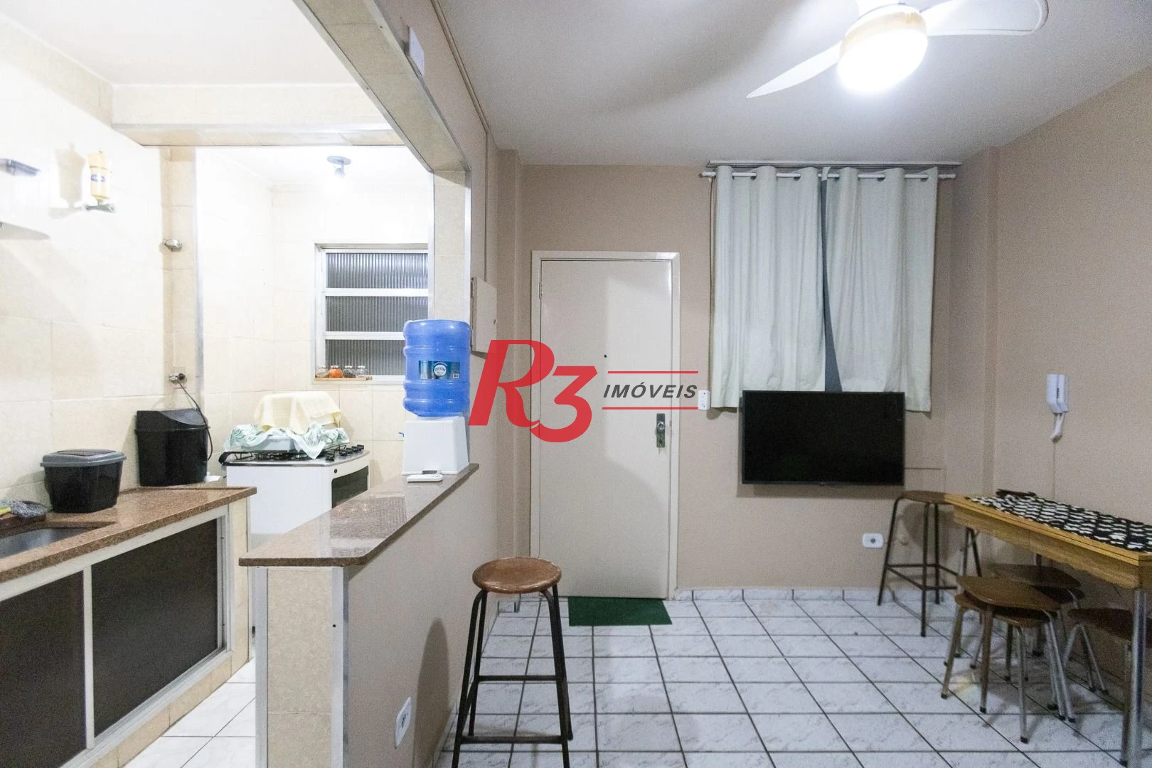 Apartamento com 1 dormitório à venda, 45 m² por R$ 380.000,00 - José Menino - Santos/SP