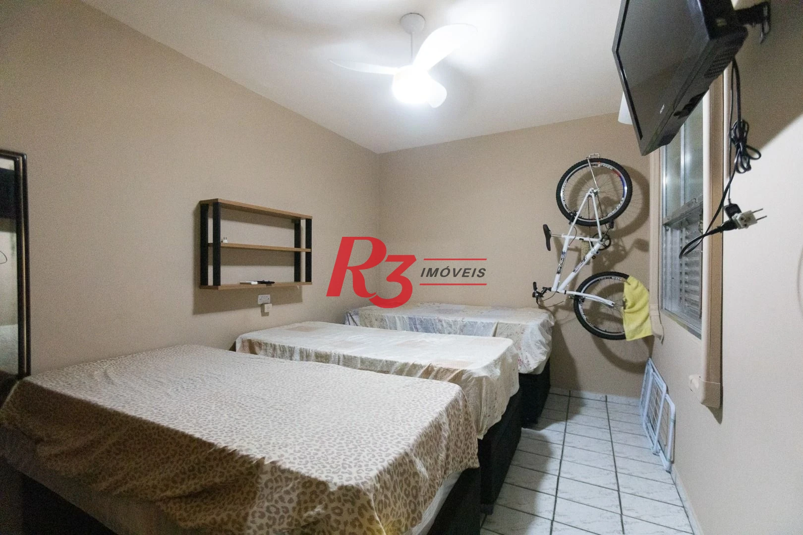 Apartamento com 1 dormitório à venda, 45 m² por R$ 380.000,00 - José Menino - Santos/SP