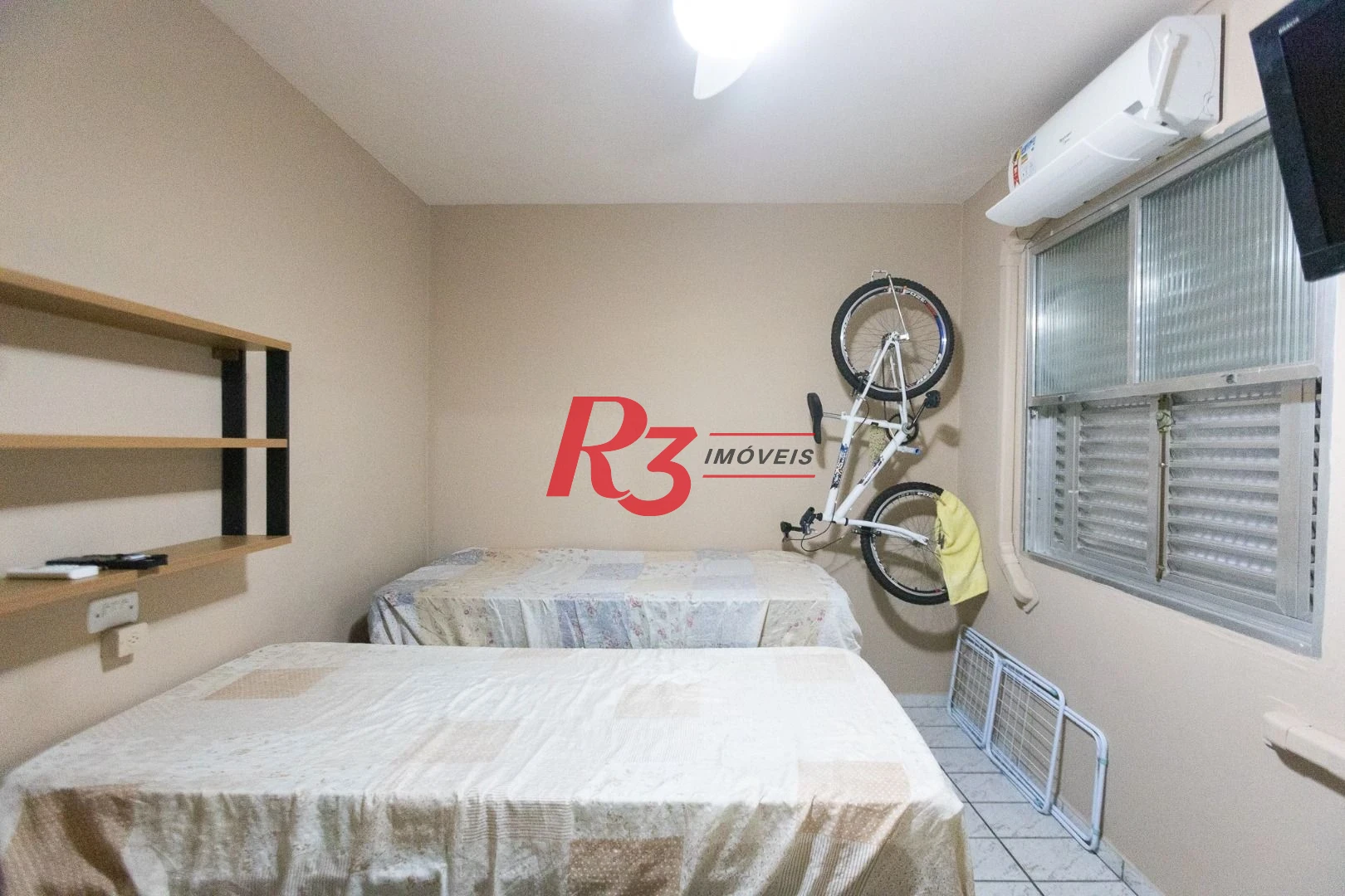Apartamento com 1 dormitório à venda, 45 m² por R$ 380.000,00 - José Menino - Santos/SP