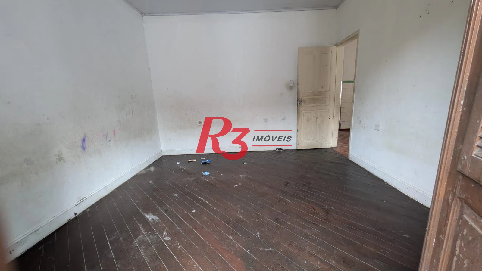 Sobrado com 3 dormitórios à venda, 120 m² - Centro - Santos/SP
