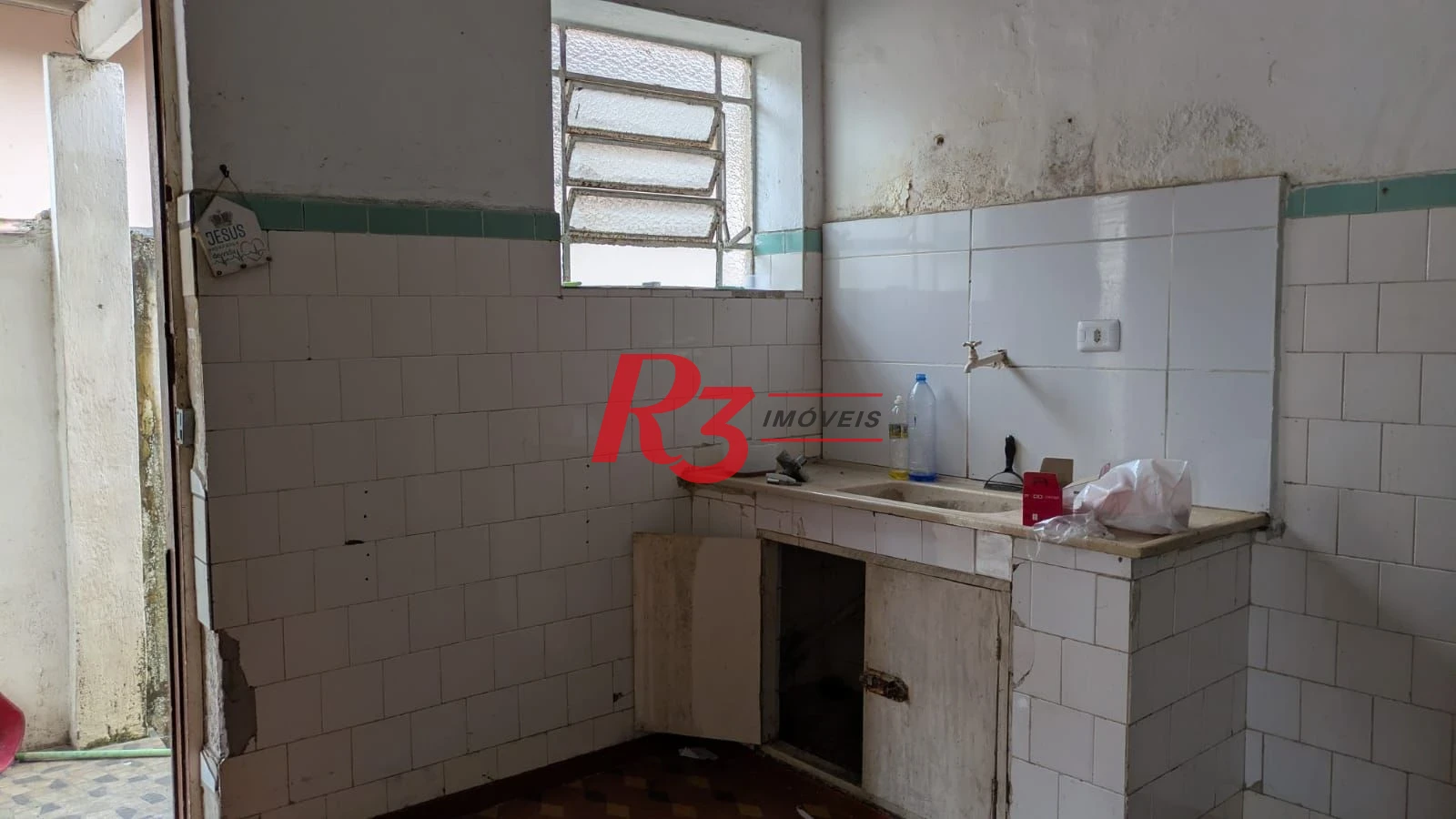 Sobrado com 3 dormitórios à venda, 120 m² - Centro - Santos/SP