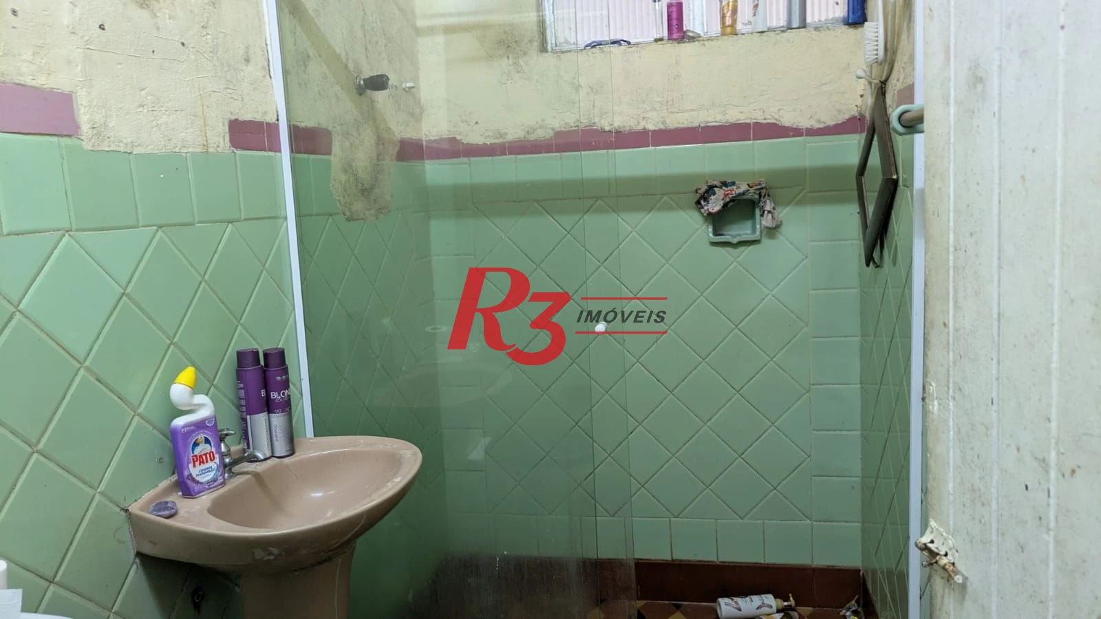 Sobrado com 3 dormitórios à venda, 120 m² - Centro - Santos/SP