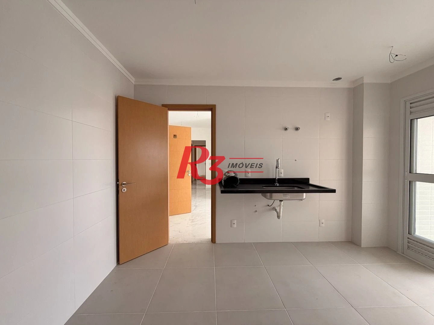 Apartamento com 3 dormitórios à venda, 110 m² por R$ 2.180.000,00 - Gonzaga - Santos/SP