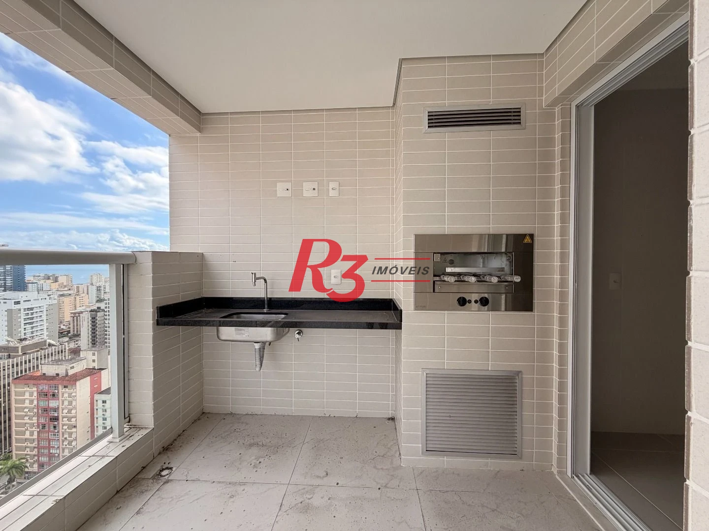 Apartamento com 3 dormitórios à venda, 110 m² por R$ 2.180.000,00 - Gonzaga - Santos/SP