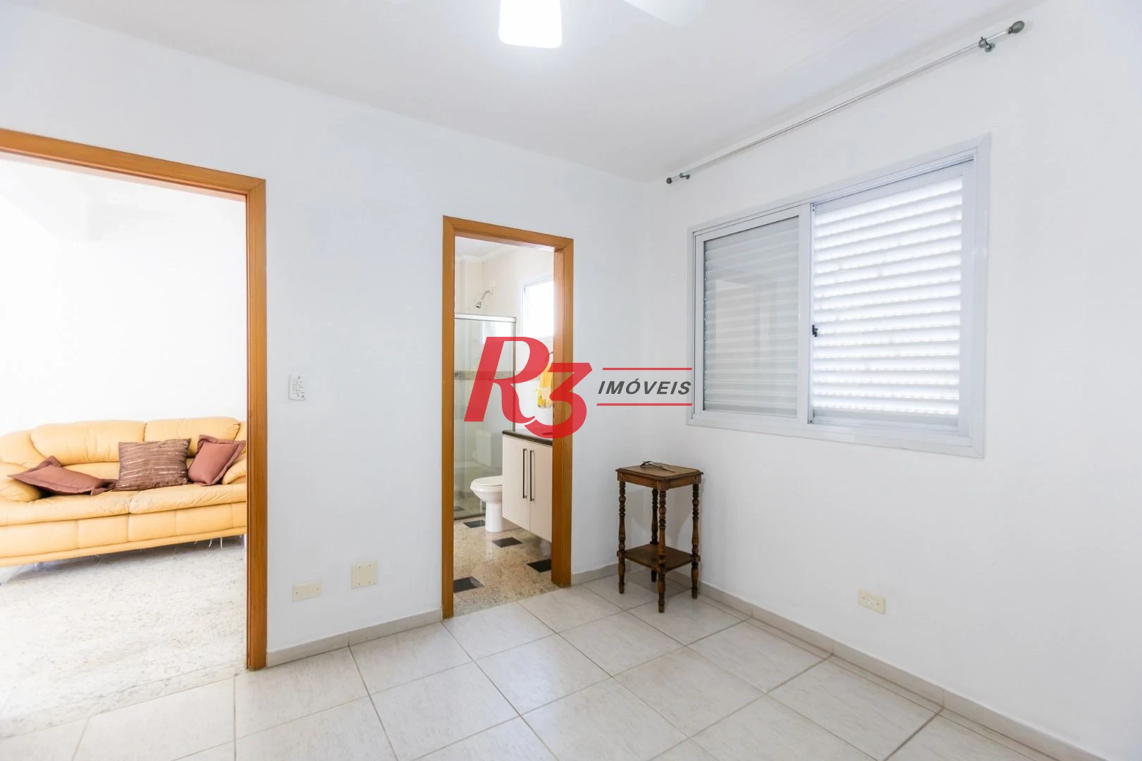Village com 4 dormitórios à venda por R$ 1.450.000 - Embaré - Santos/SP
